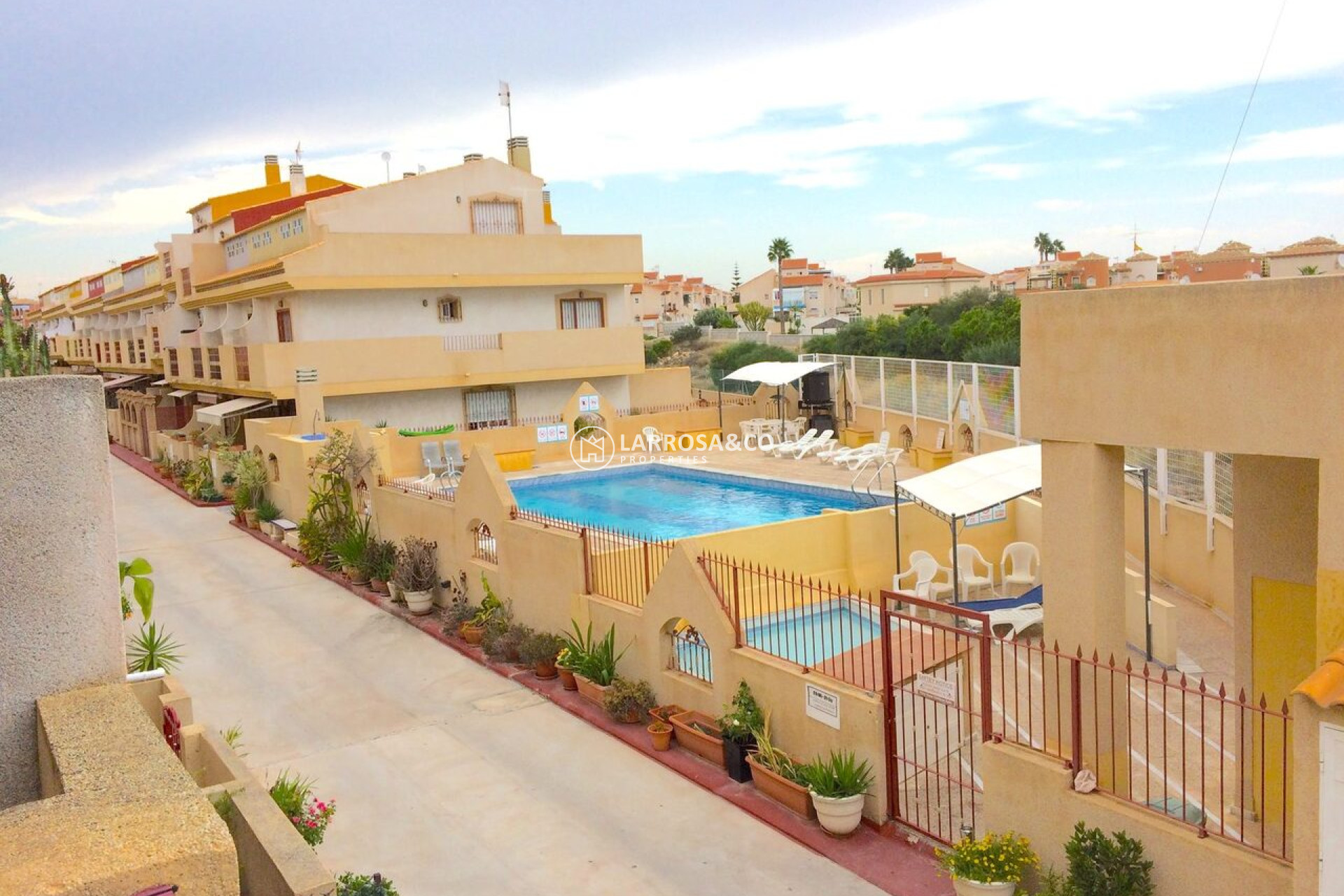 Resale - Semi-detached house - Playa Flamenca - Costa Blanca