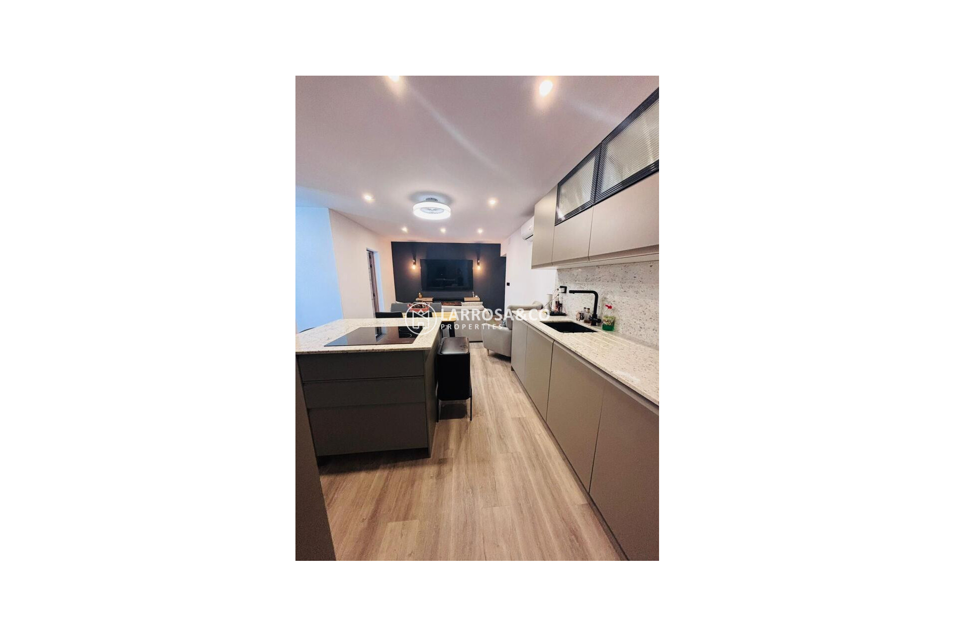 Resale - Semi-detached house - San Miguel de Salinas - Inland