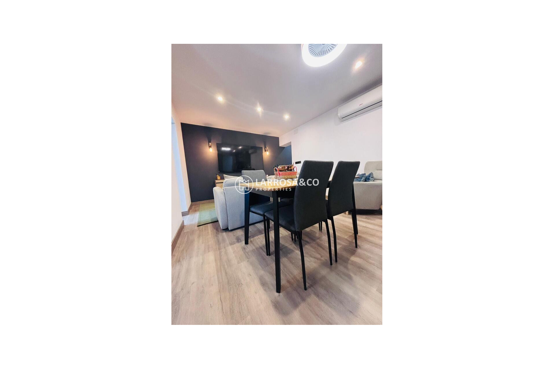 Resale - Semi-detached house - San Miguel de Salinas - Inland