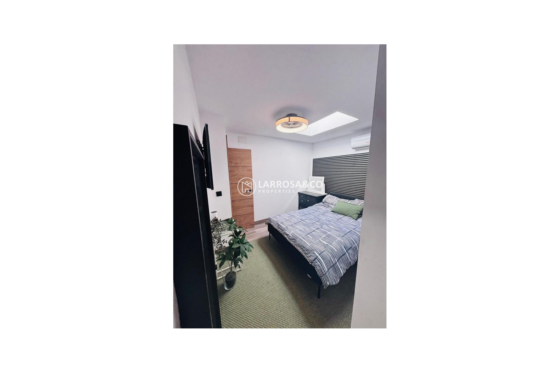 Resale - Semi-detached house - San Miguel de Salinas - Inland