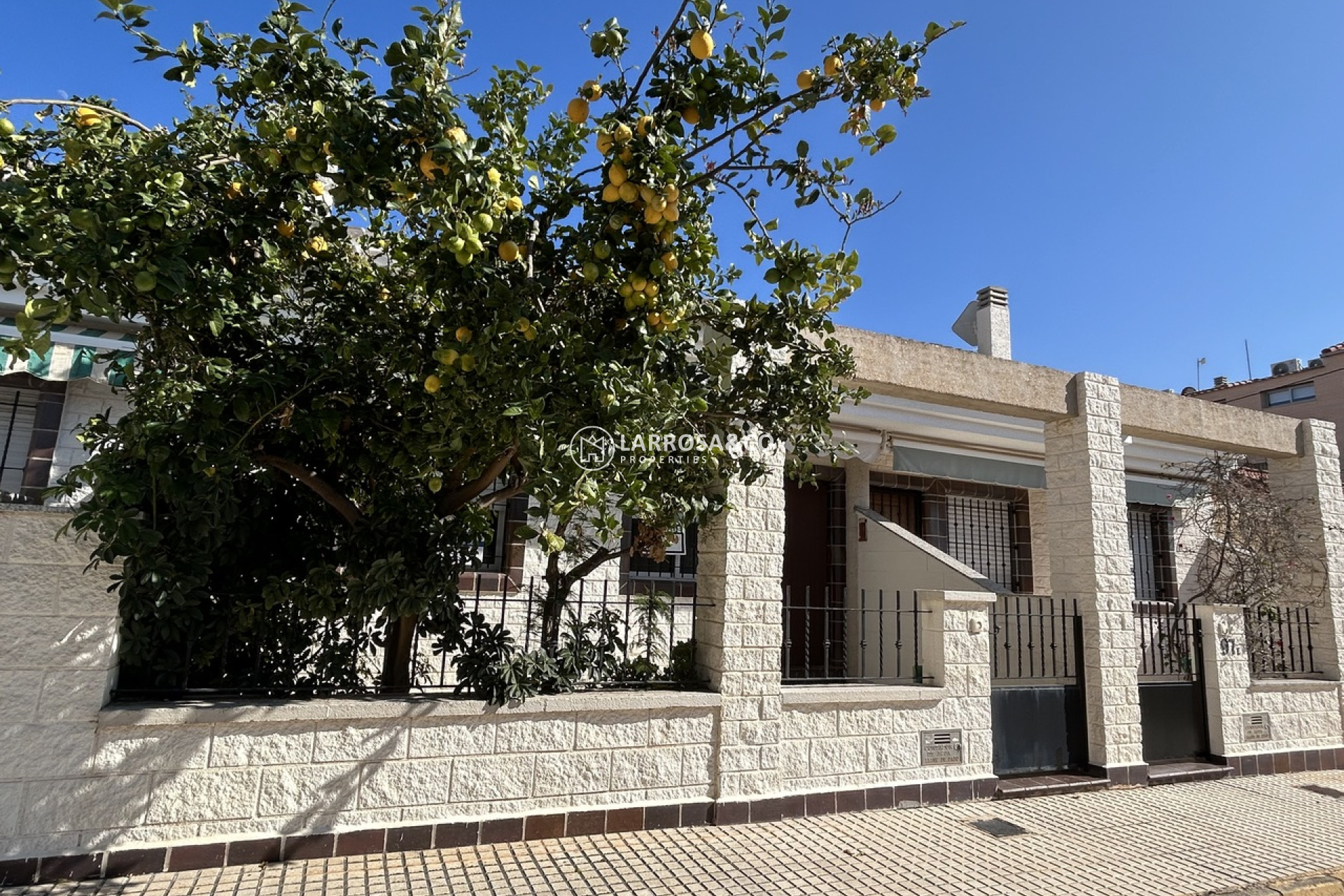 Resale - Semi-detached house - Torre de La Horadada - Costa Blanca