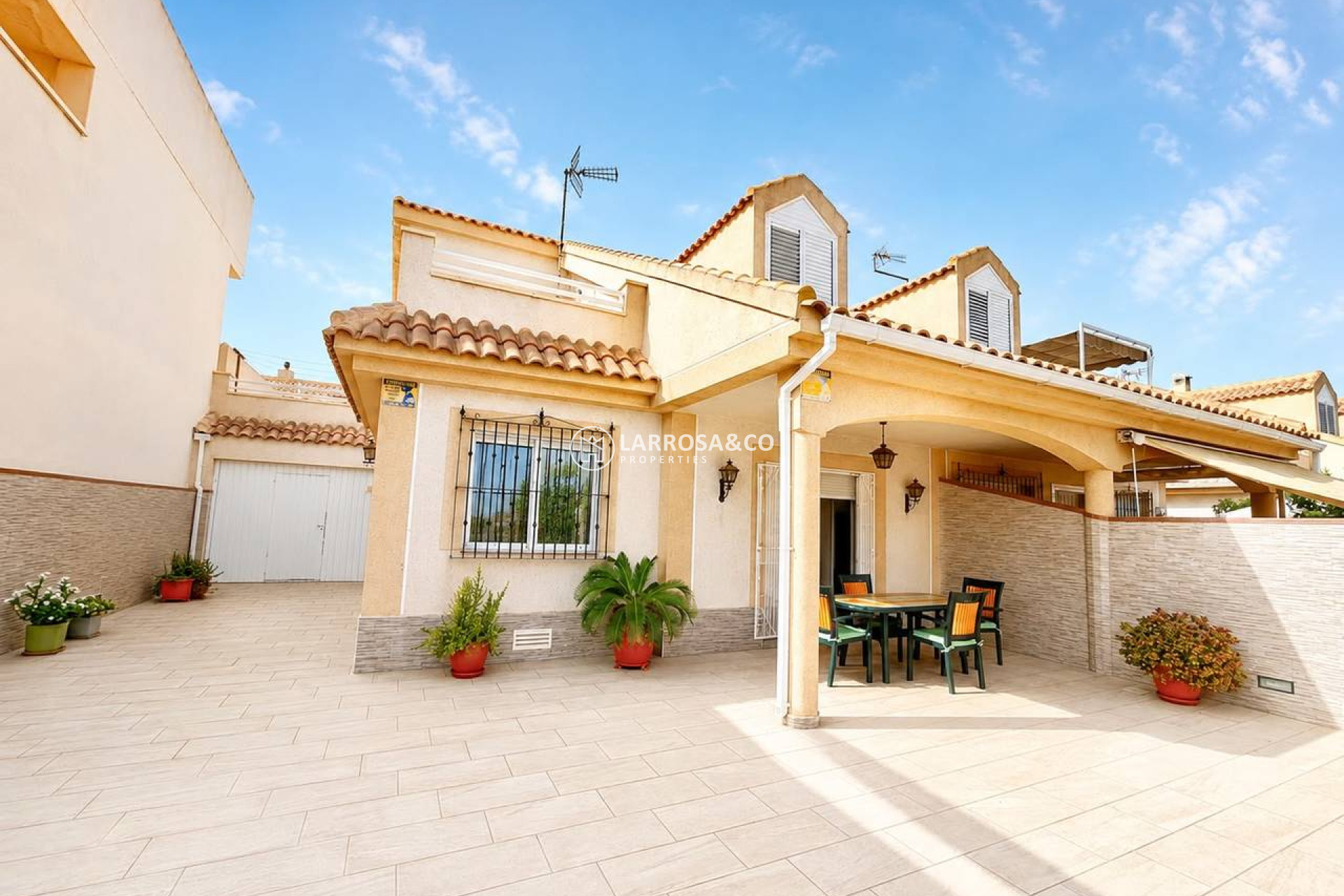 Resale - Semi-detached house - Torre de La Horadada - Costa Blanca