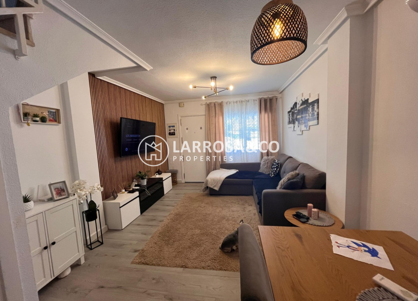 Resale - Semi-detached house - Torre de La Horadada - Costa Blanca