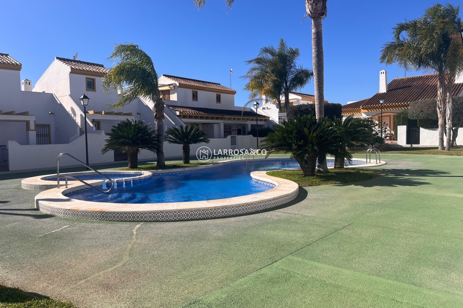 Resale - Semi-detached house - Torre de La Horadada - Costa Blanca