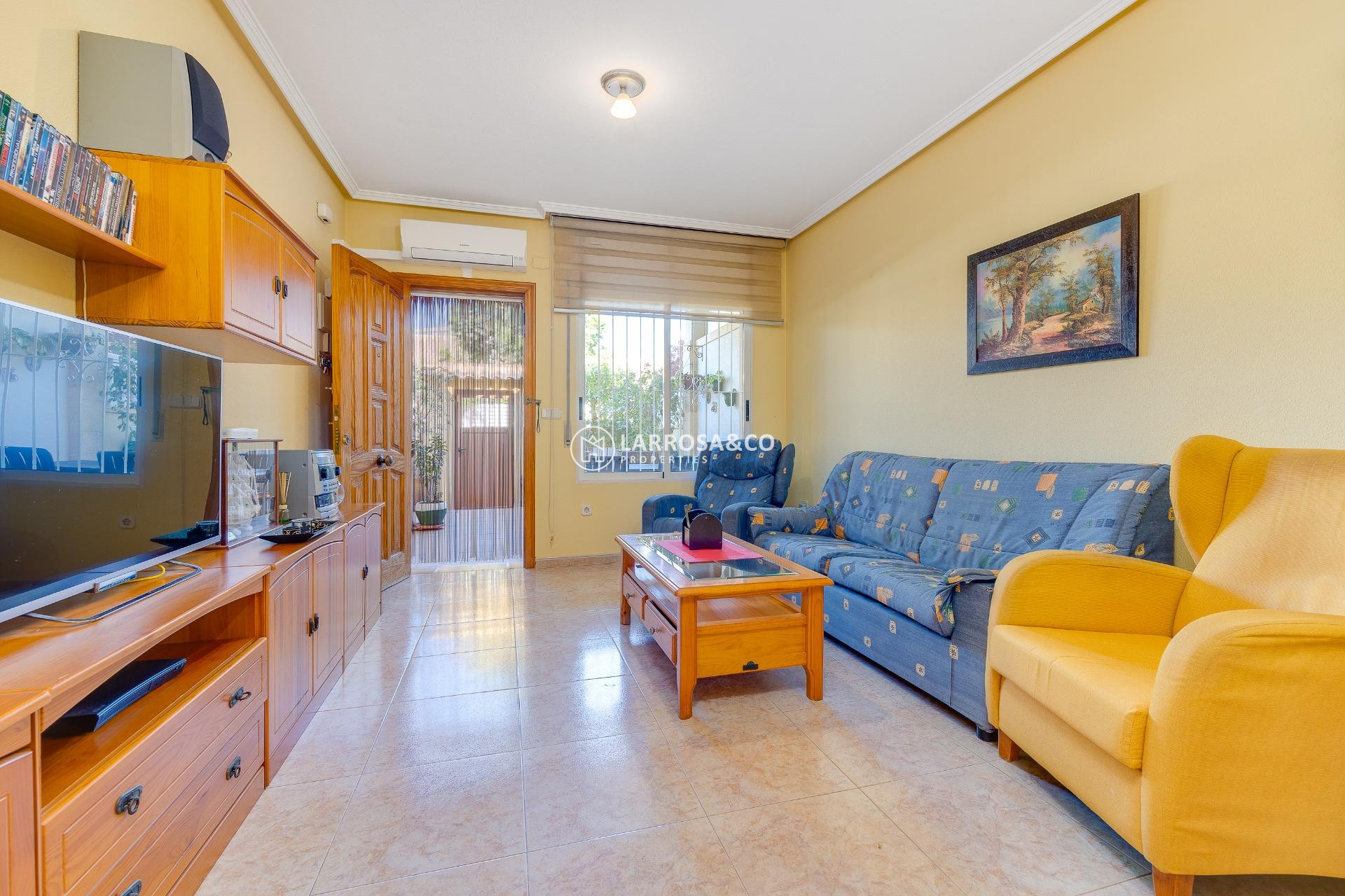 Resale - Semi-detached house - Torrevieja - Aguas nuevas 2