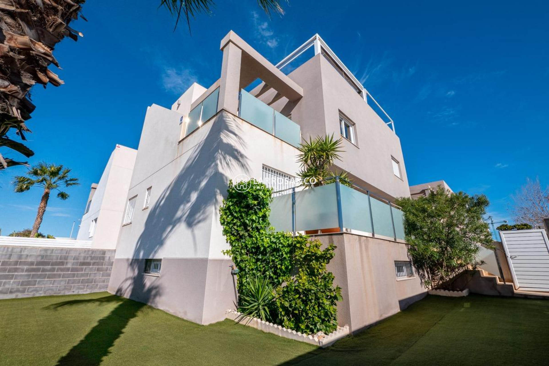 Resale - Semi-detached house - Torrevieja - Aguas Nuevas