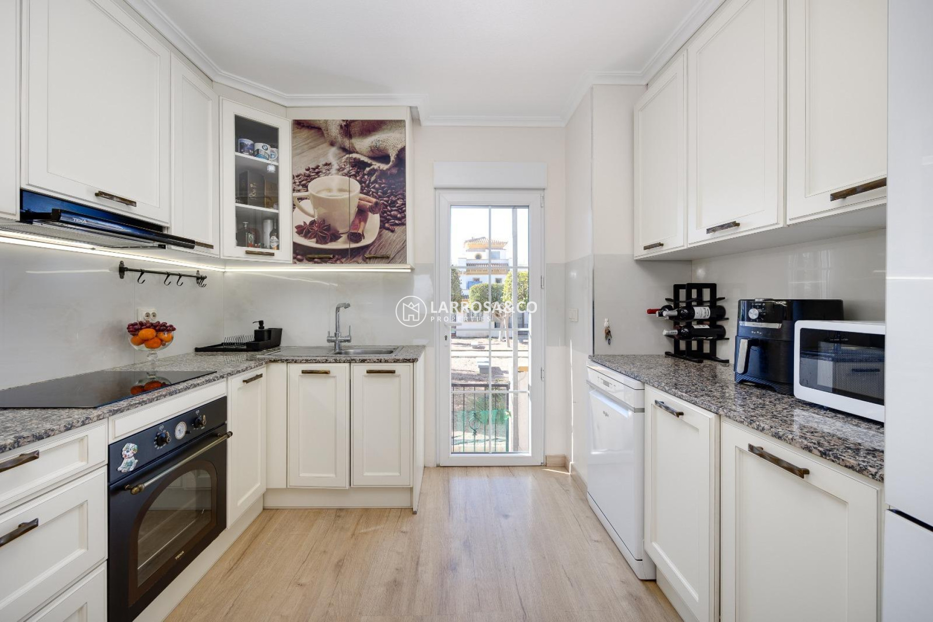 Resale - Semi-detached house - Torrevieja - Aguas Nuevas