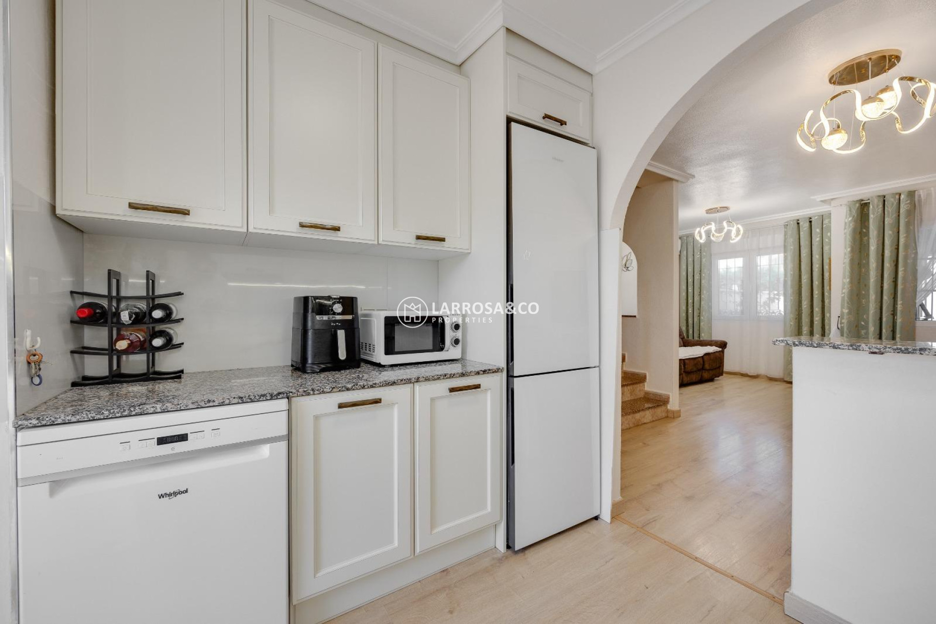 Resale - Semi-detached house - Torrevieja - Aguas Nuevas