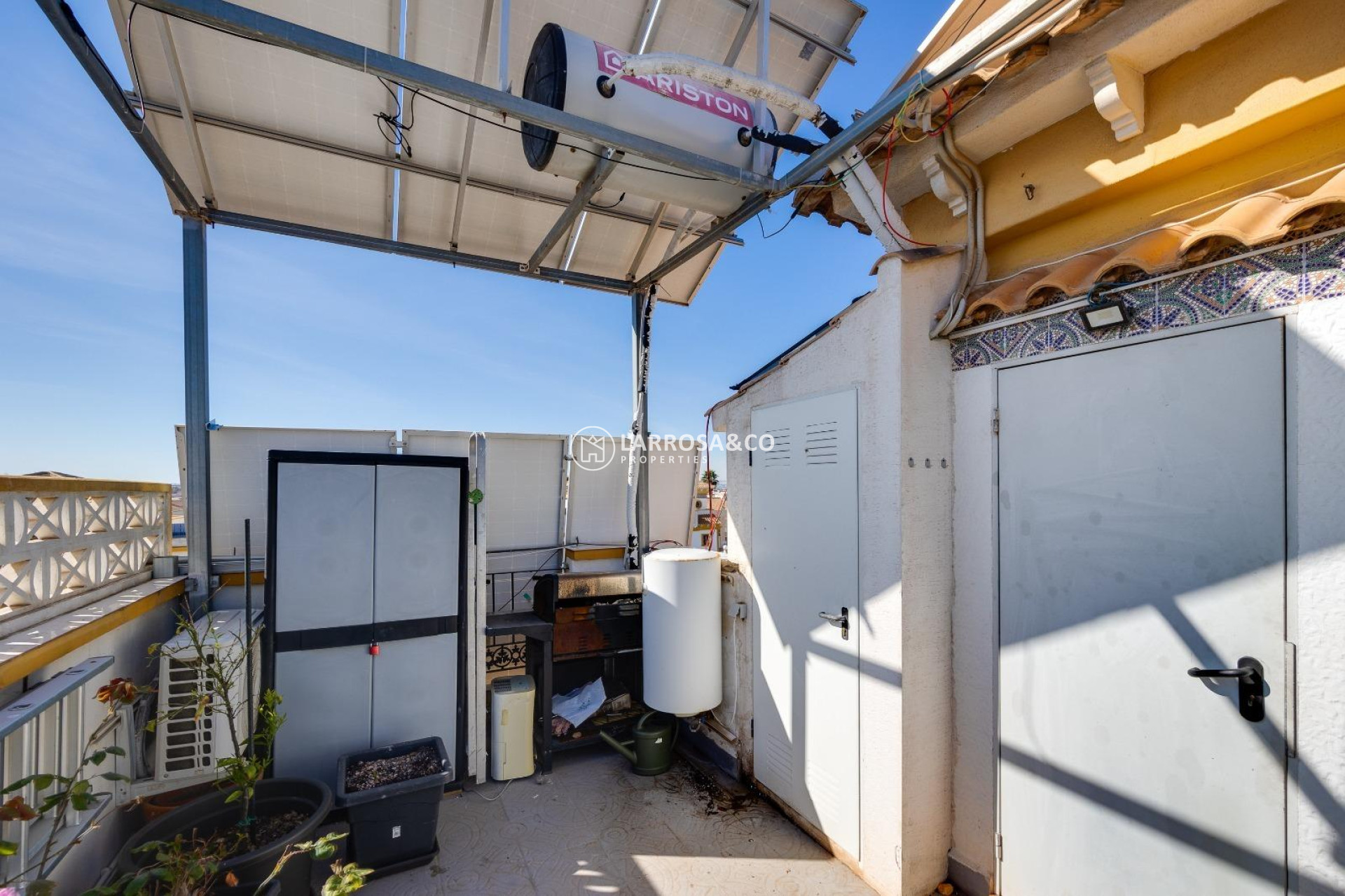 Resale - Semi-detached house - Torrevieja - Aguas Nuevas