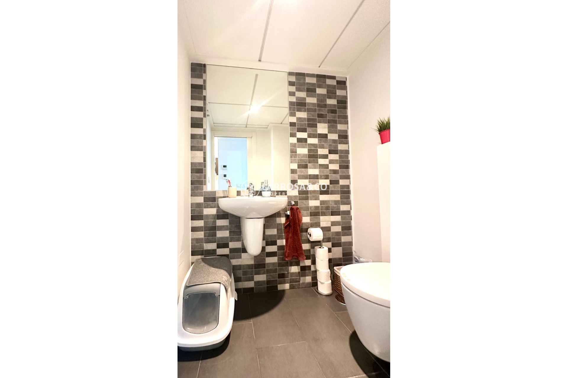 Resale - Semi-detached house - Torrevieja - Aguas Nuevas