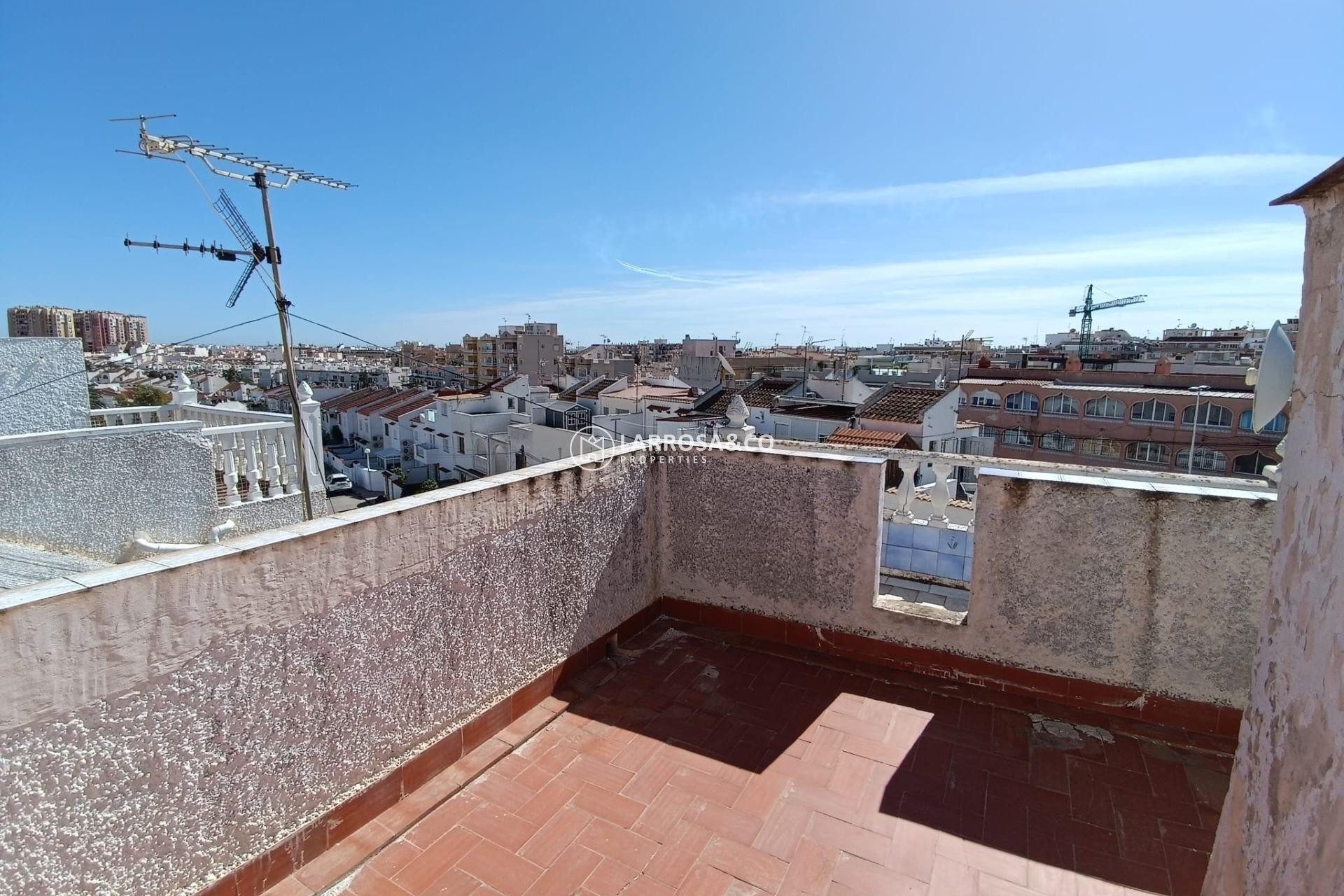 Resale - Semi-detached house - Torrevieja - Calas blanca