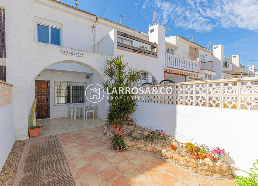 Resale - Semi-detached house - Torrevieja - Calas blanca