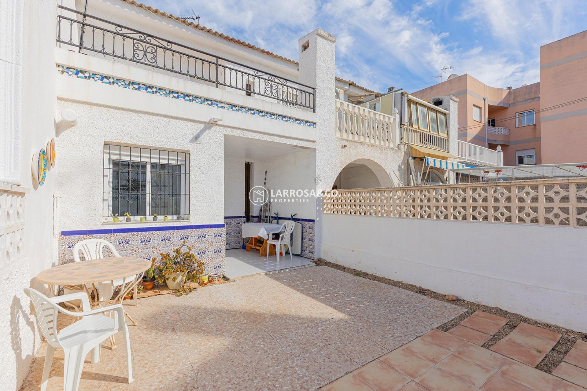 Resale - Semi-detached house - Torrevieja - Calas blanca