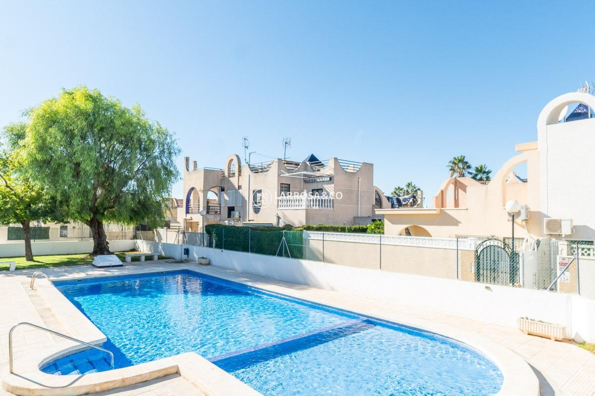 Resale - Semi-detached house - Torrevieja - Carrefour
