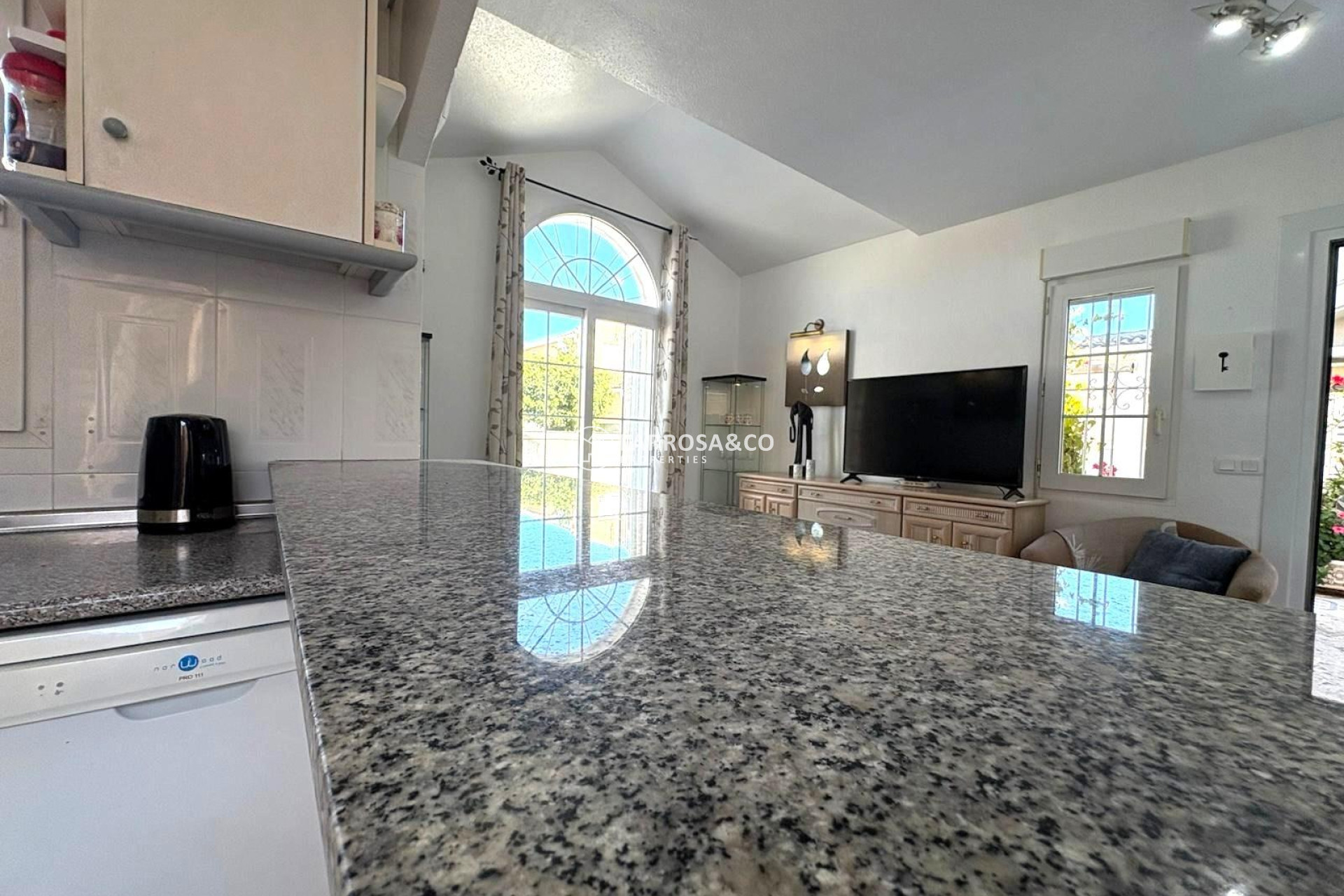 Resale - Semi-detached house - Torrevieja - Carrefour