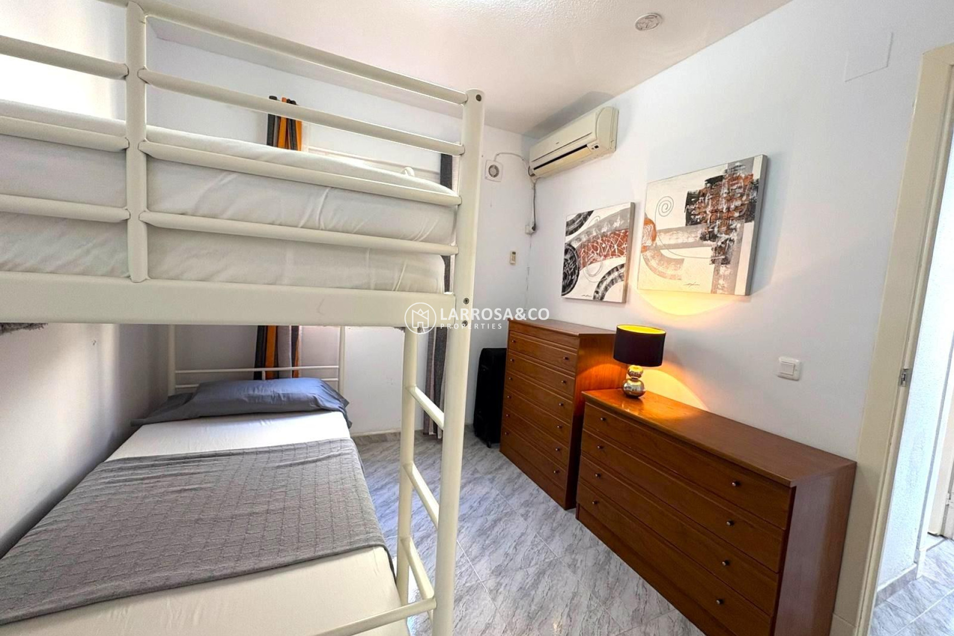 Resale - Semi-detached house - Torrevieja - Carrefour