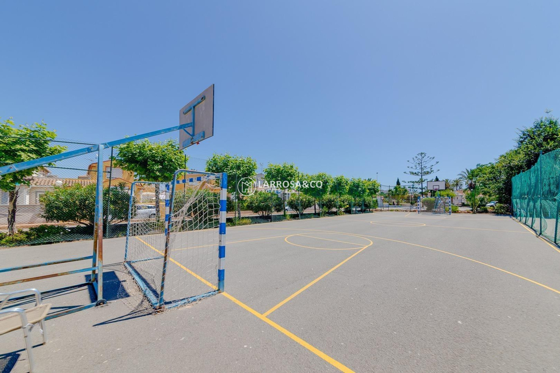 Resale - Semi-detached house - Torrevieja - Carrefour