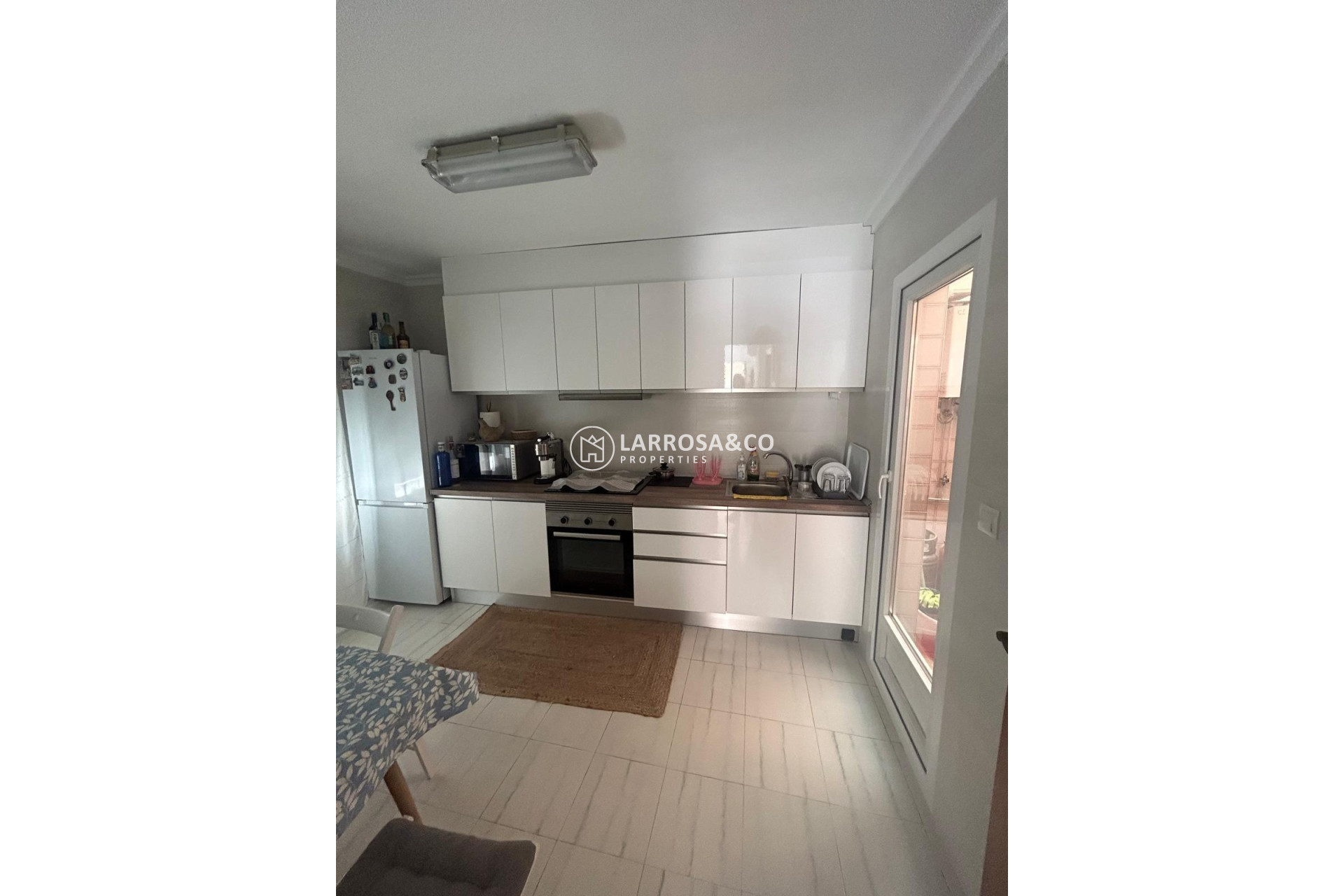 Resale - Semi-detached house - Torrevieja - Centro