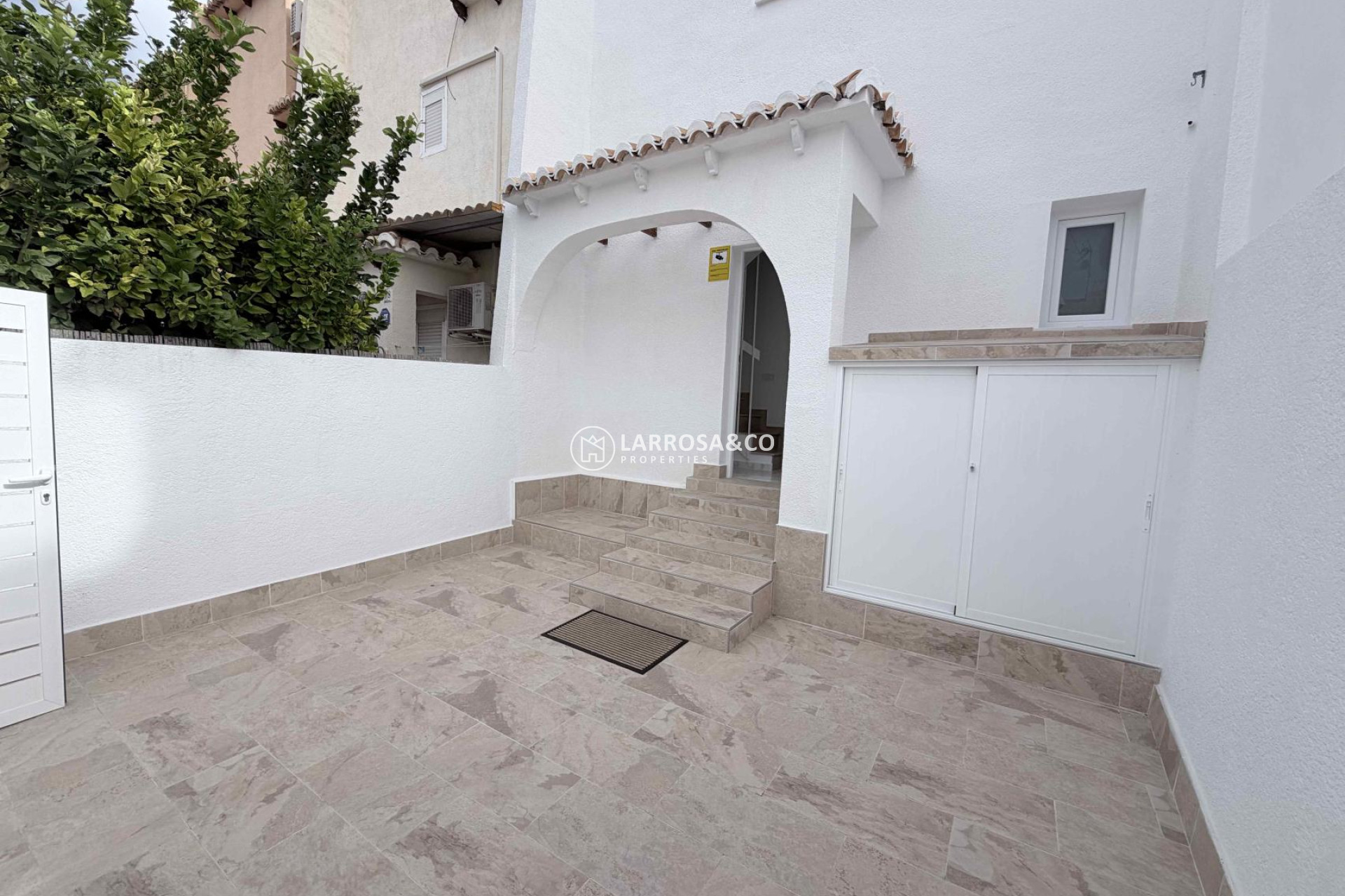 Resale - Semi-detached house - Torrevieja - Costa Blanca