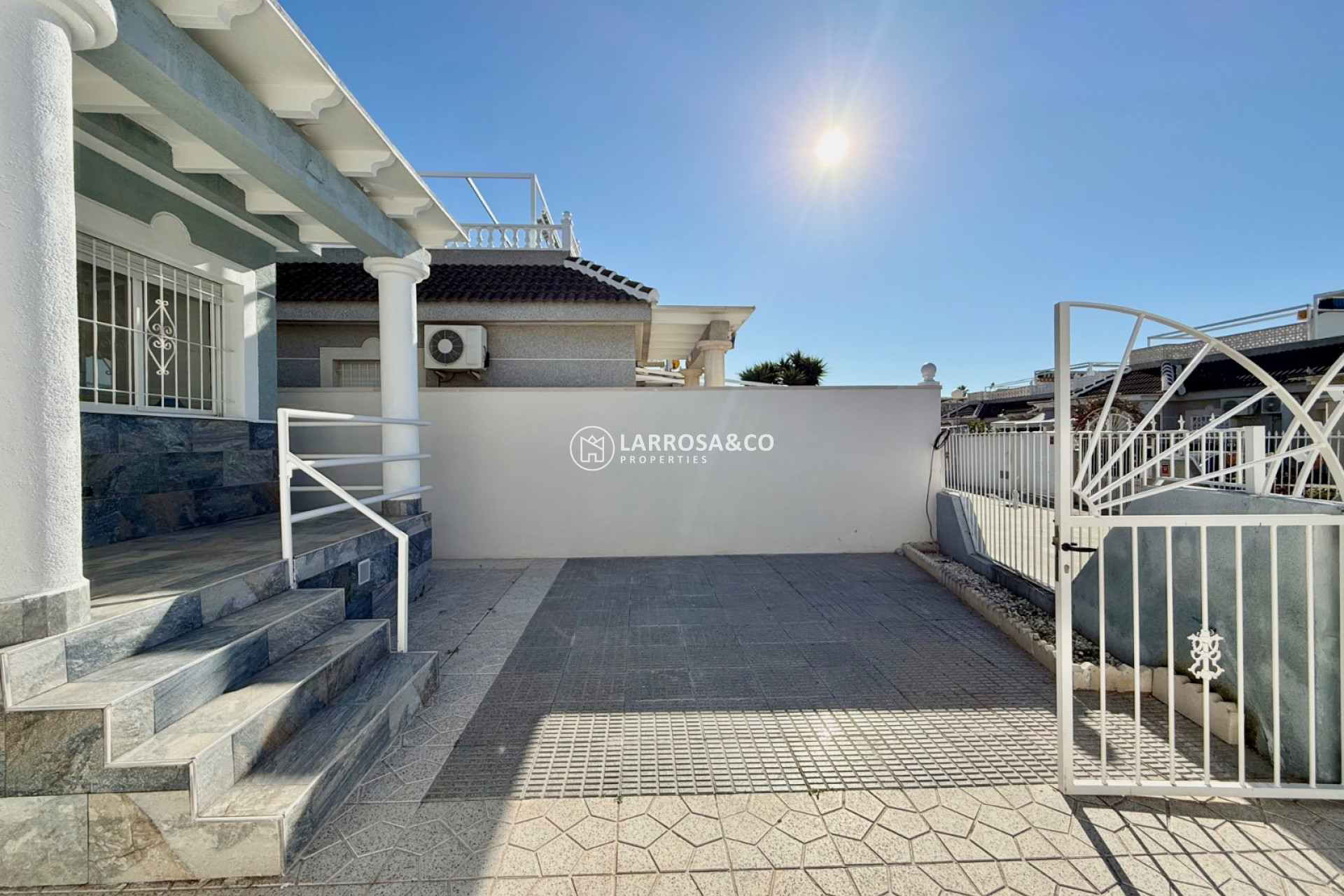 Resale - Semi-detached house - Torrevieja - El chaparral