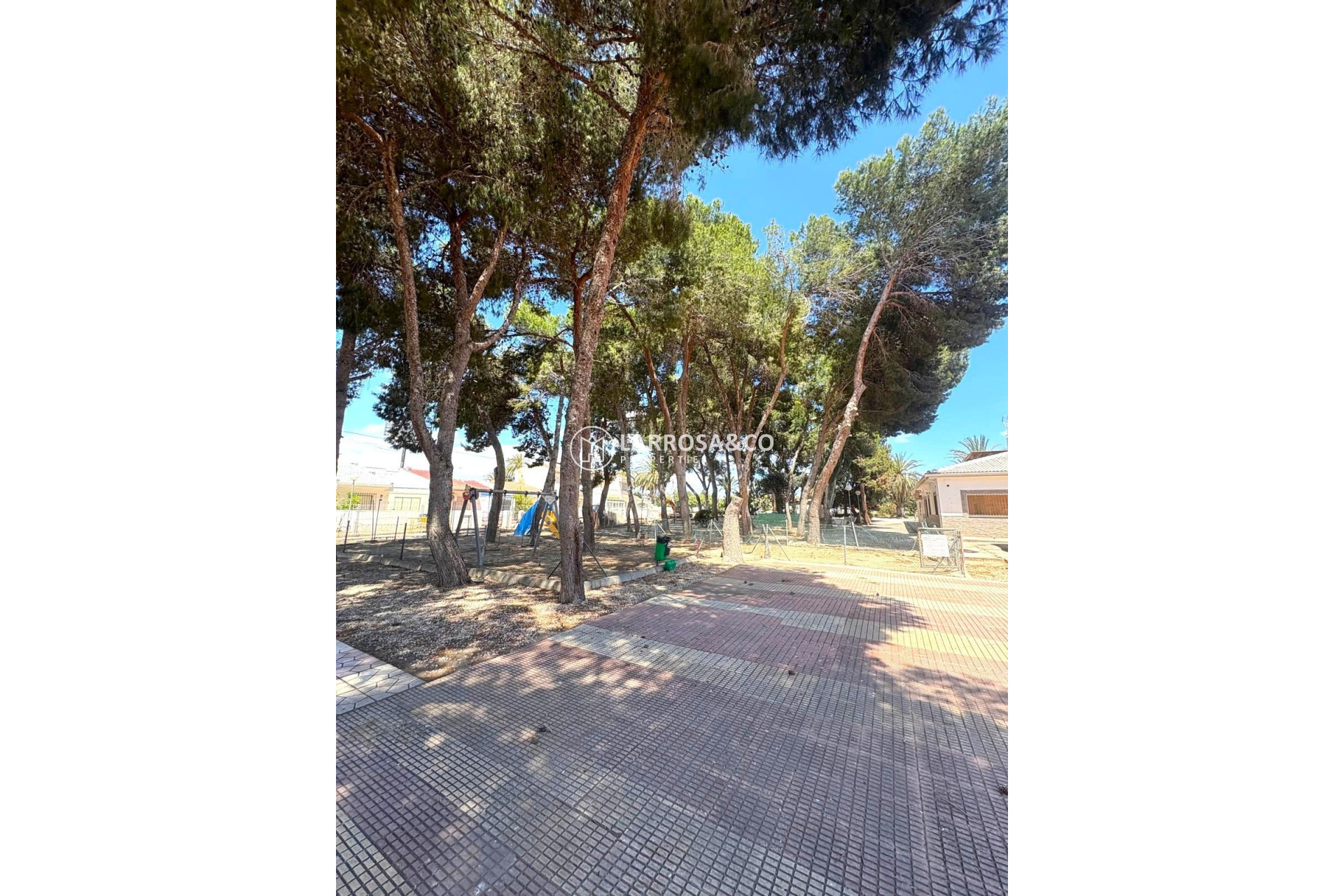 Resale - Semi-detached house - Torrevieja - El limonar