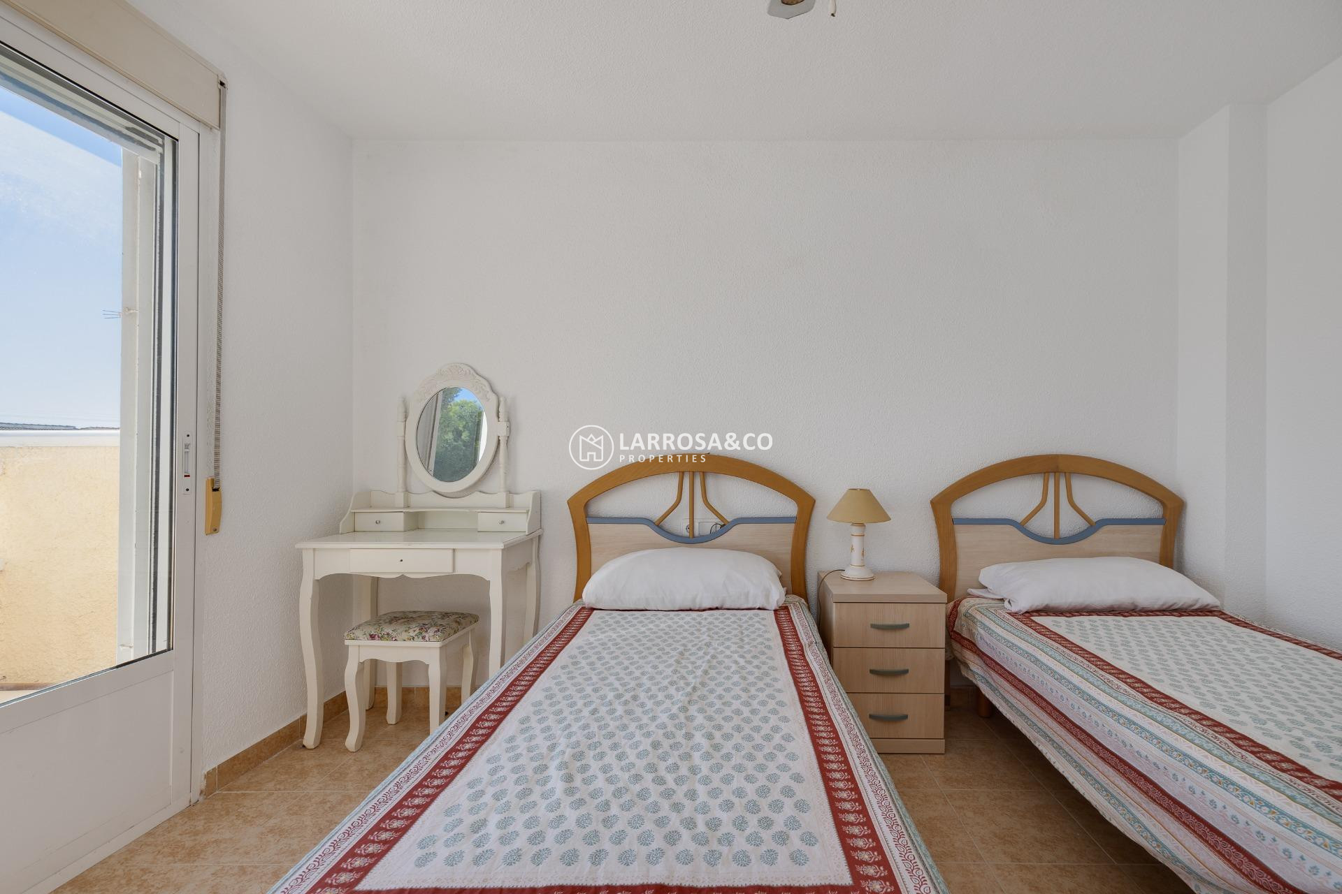 Resale - Semi-detached house - Torrevieja - El limonar