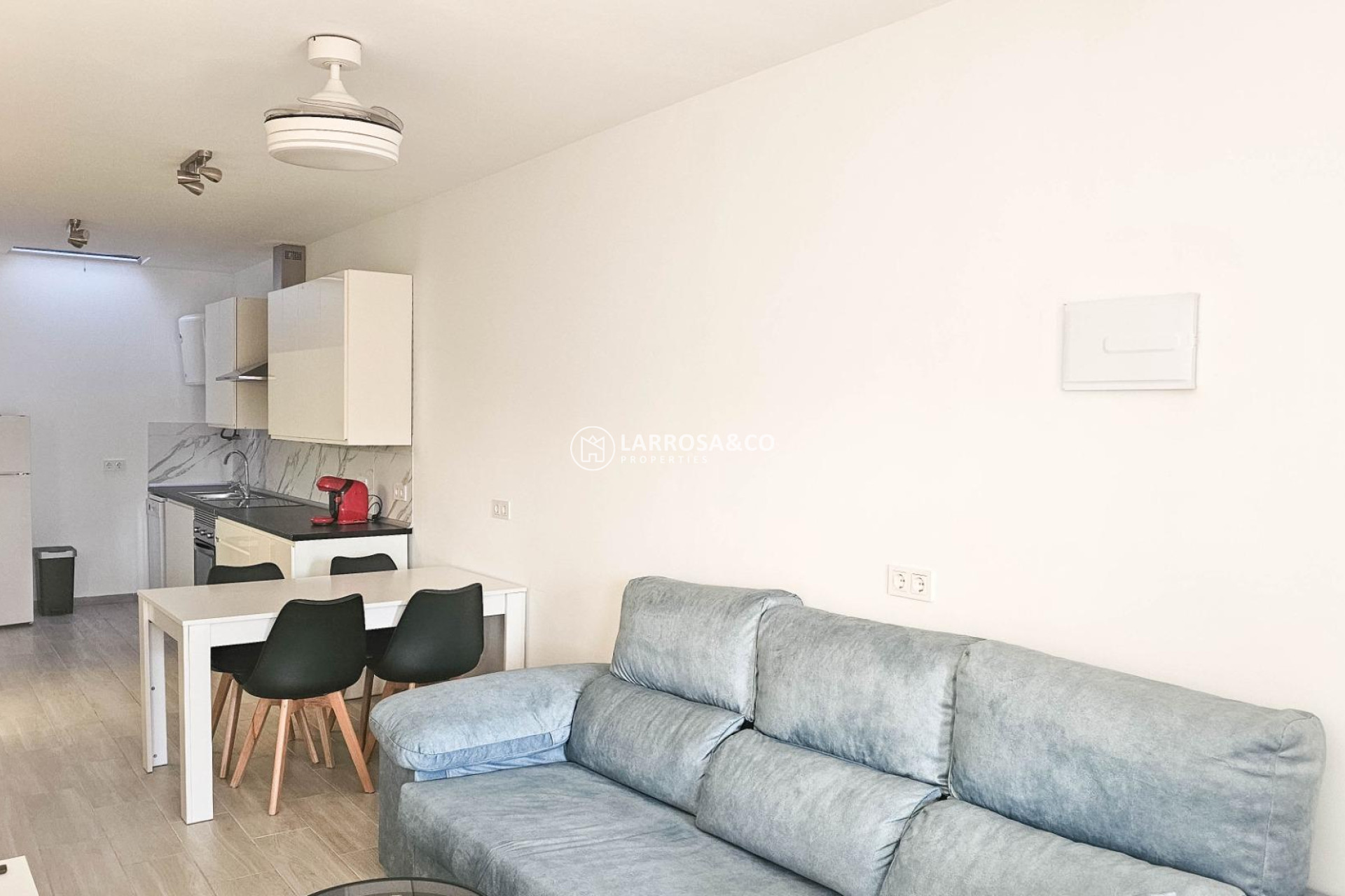 Resale - Semi-detached house - Torrevieja - El limonar