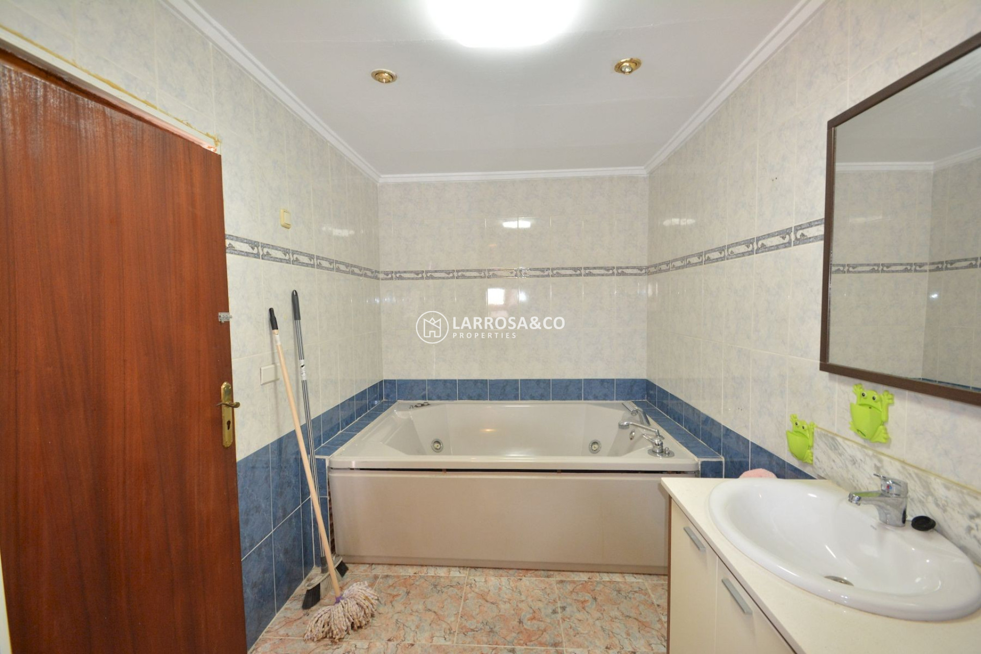 Resale - Semi-detached house - Torrevieja - El limonar