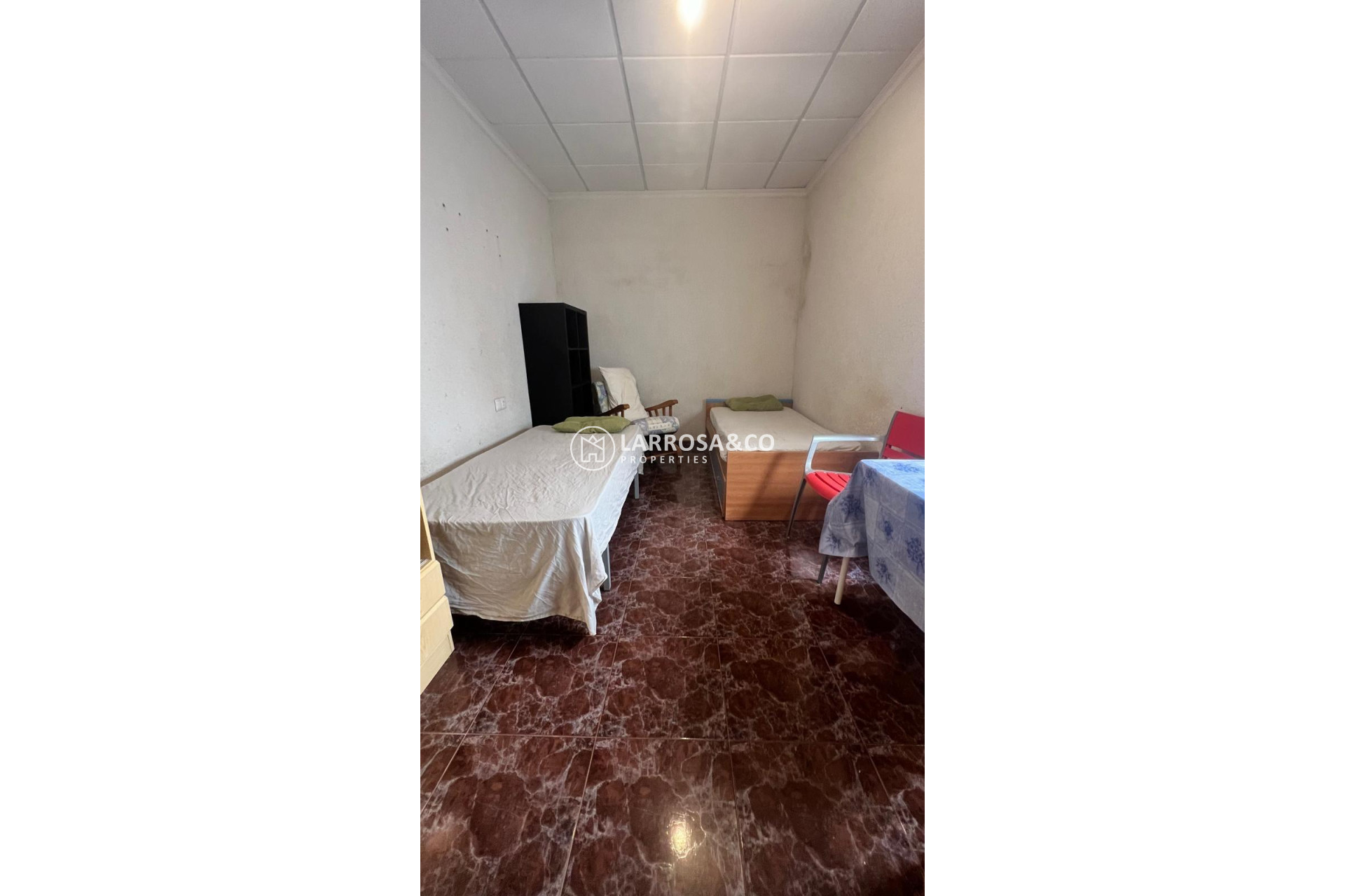 Resale - Semi-detached house - Torrevieja - Estacion de autobuses