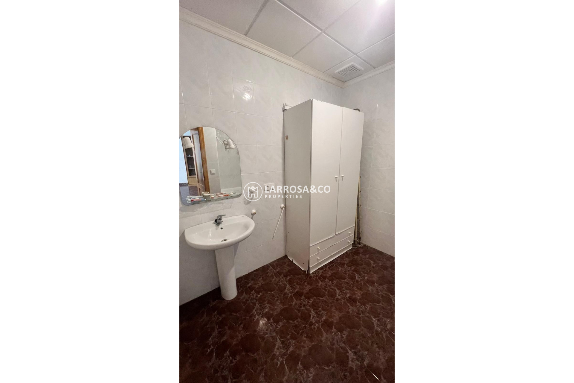Resale - Semi-detached house - Torrevieja - Estacion de autobuses