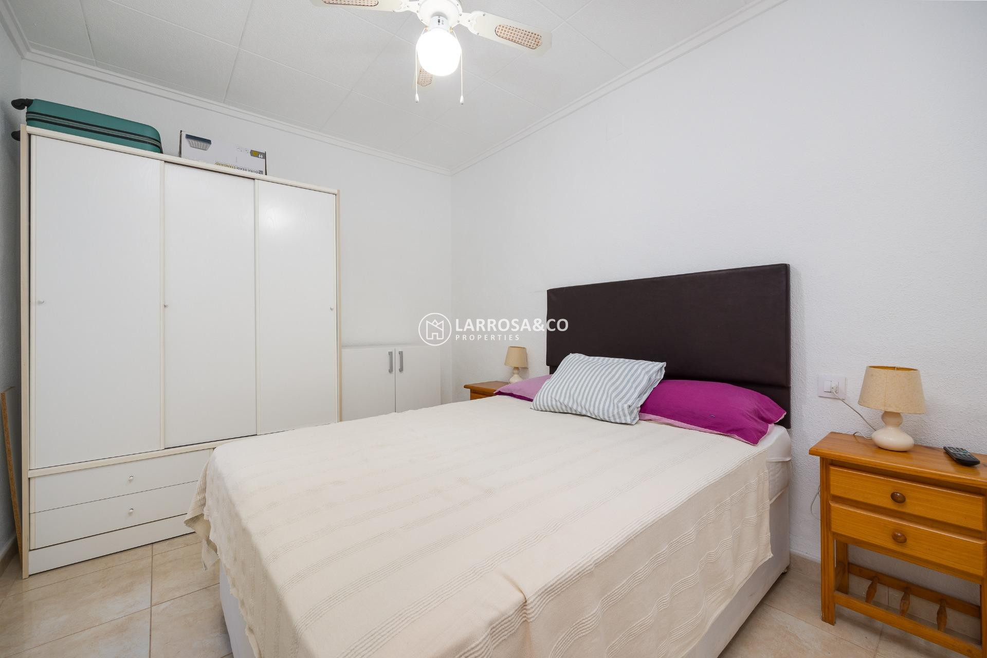 Resale - Semi-detached house - Torrevieja - La Siesta - El Salado - Torreta