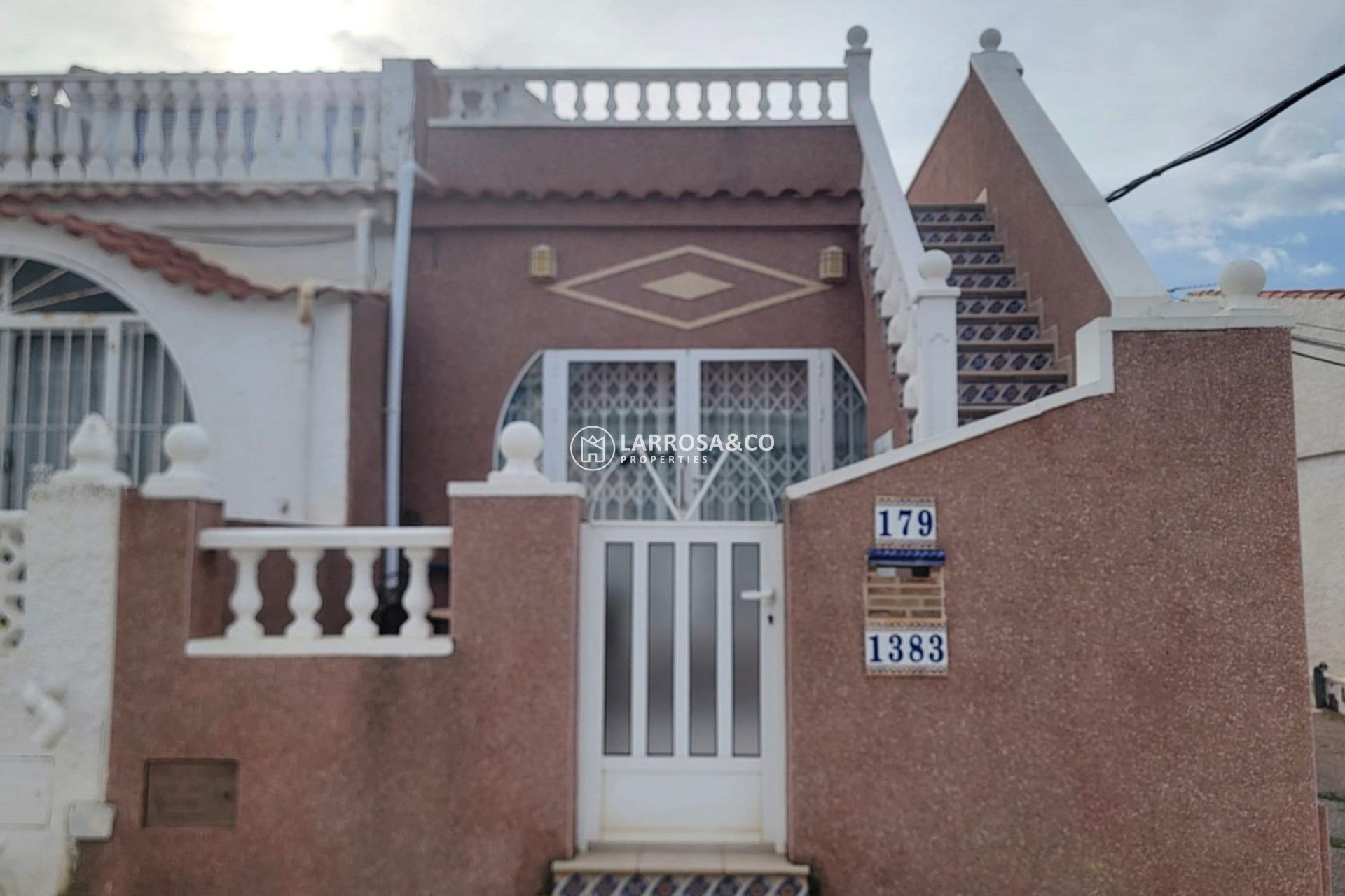 Resale - Semi-detached house - Torrevieja - La Siesta - El Salado - Torreta