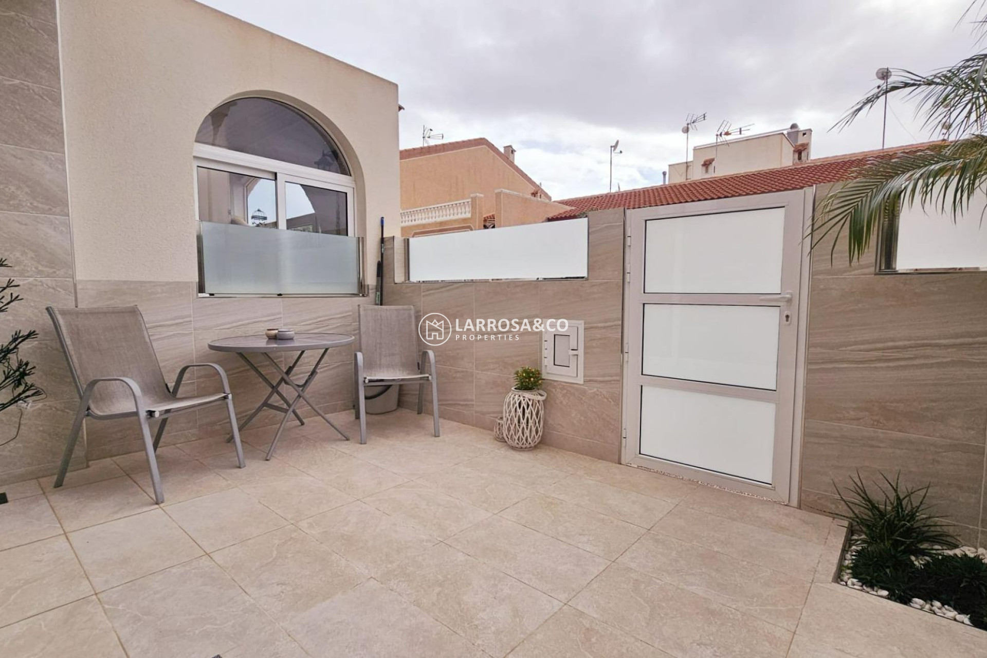 Resale - Semi-detached house - Torrevieja - La siesta