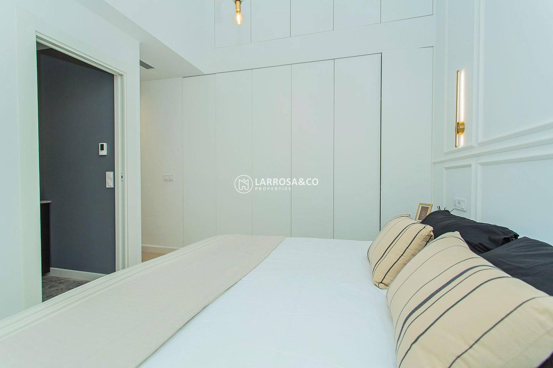 Resale - Semi-detached house - Torrevieja - La siesta