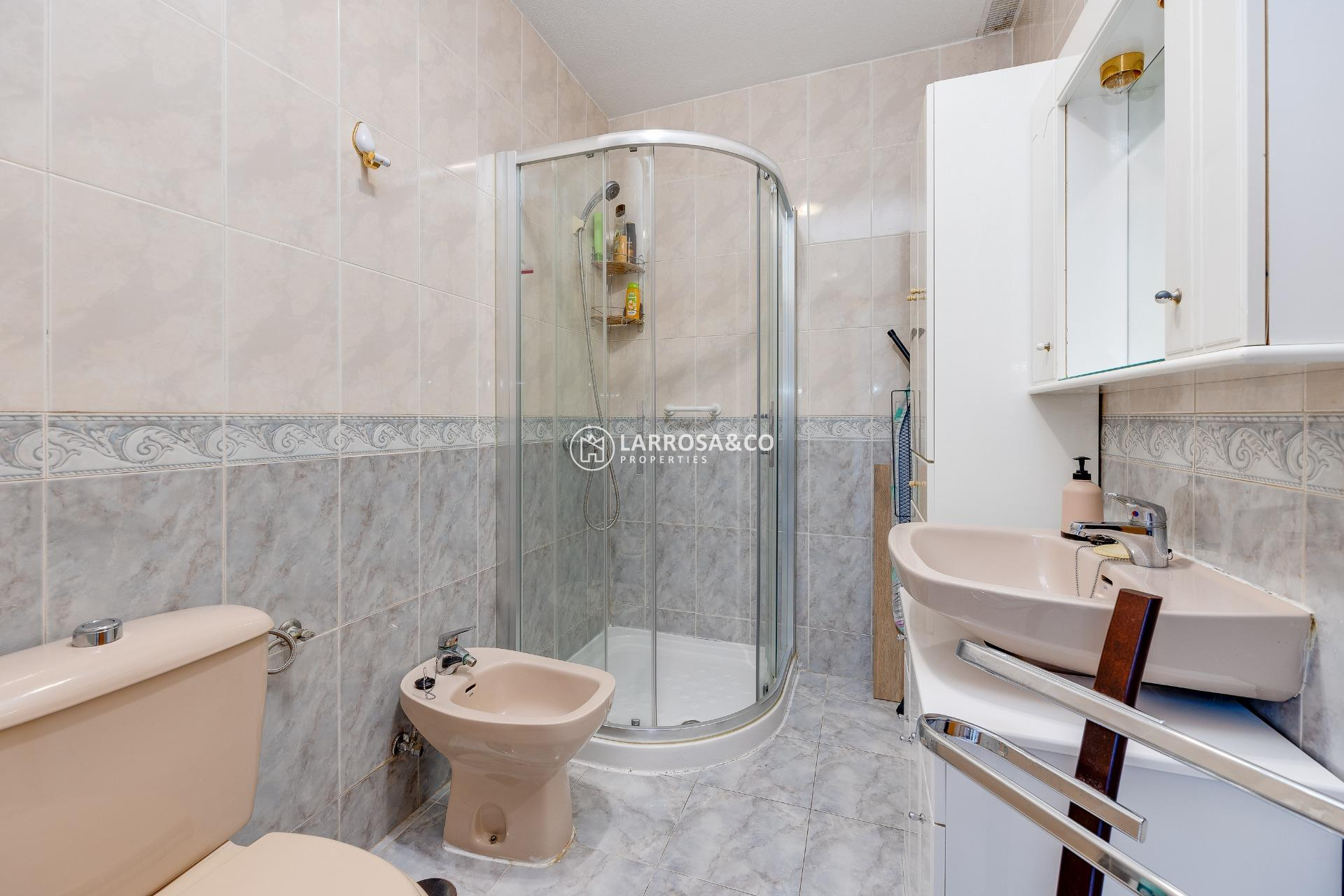 Resale - Semi-detached house - Torrevieja - Los Altos