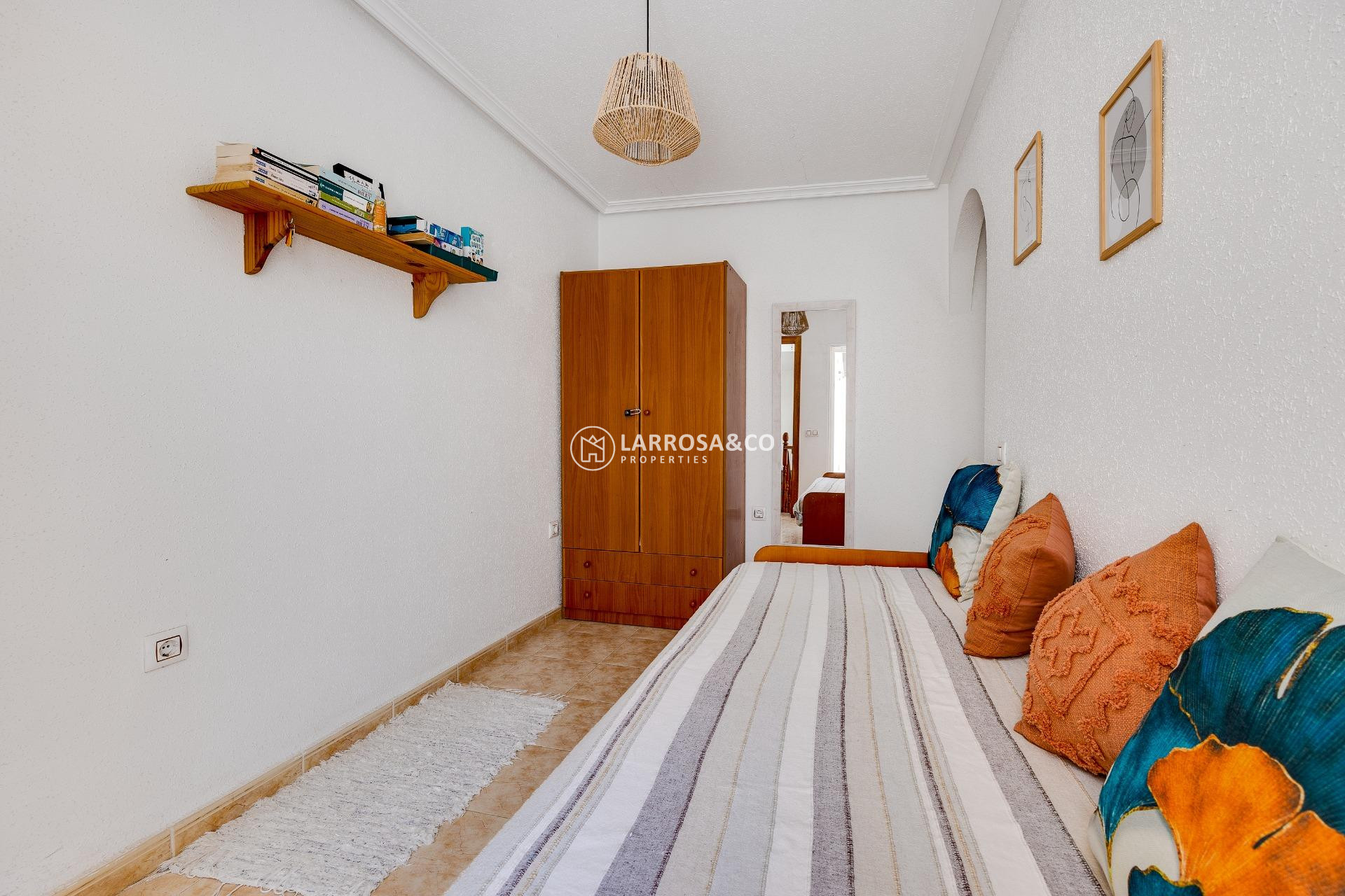 Resale - Semi-detached house - Torrevieja - Los Altos