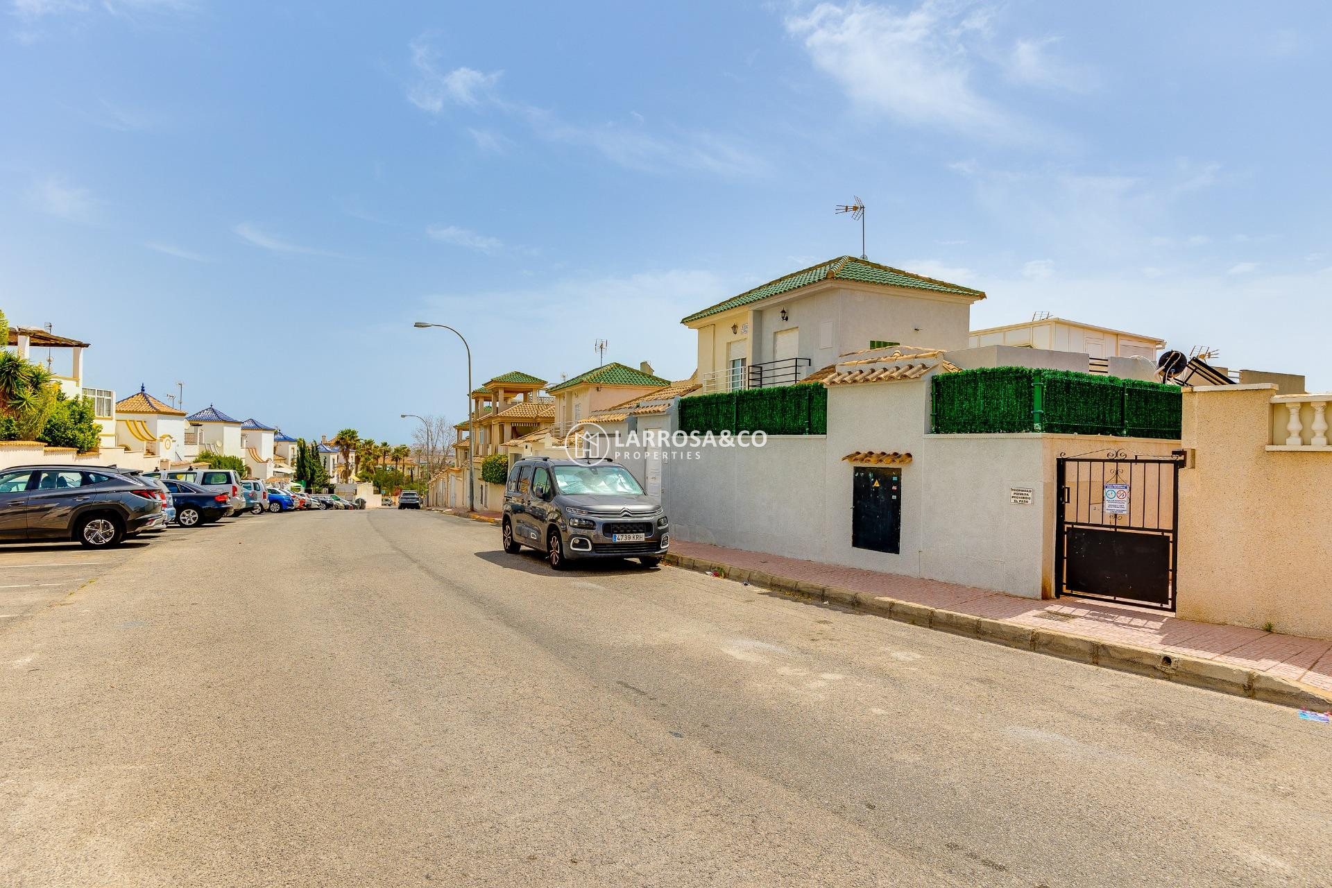 Resale - Semi-detached house - Torrevieja - Los Altos