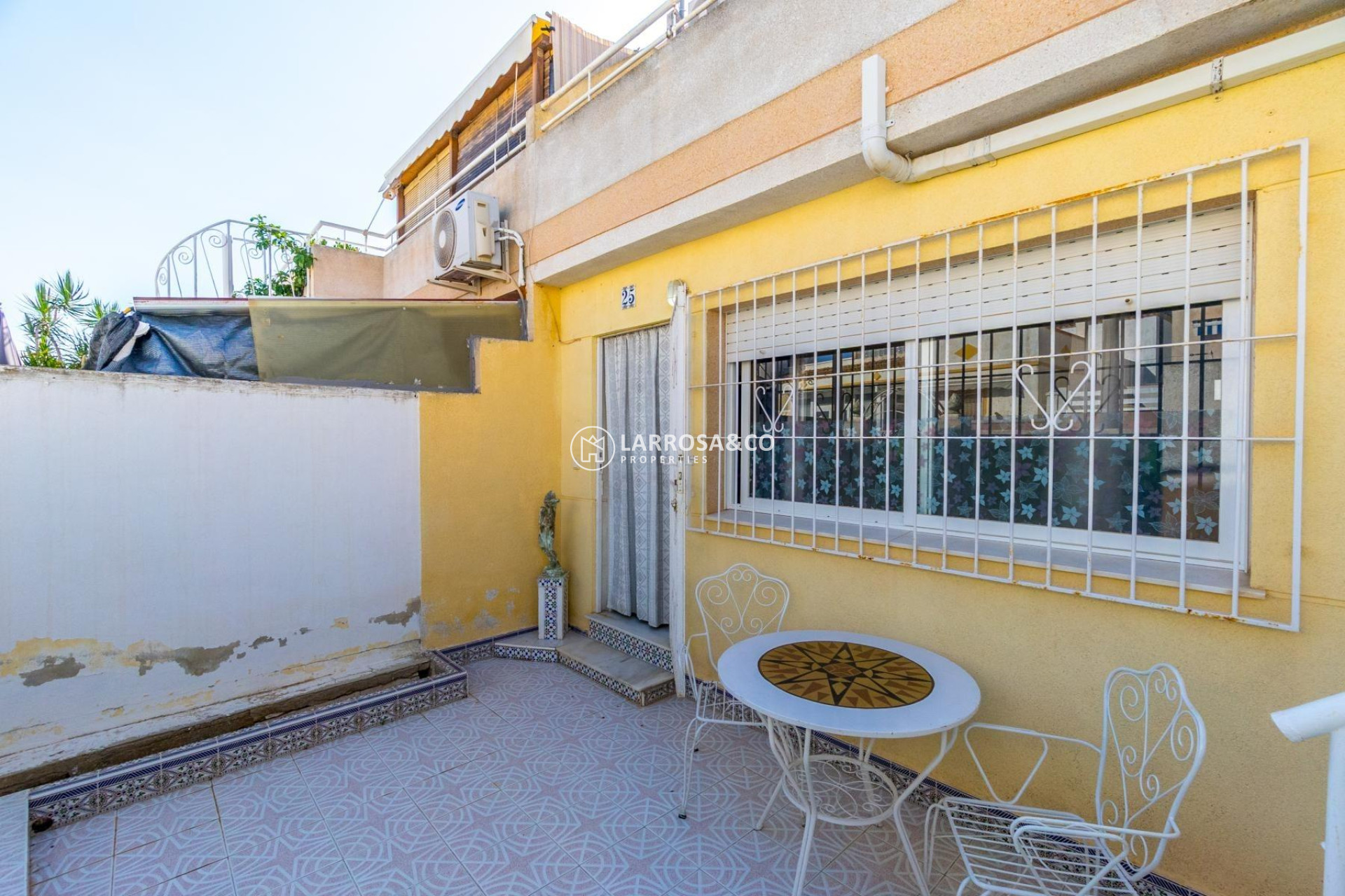 Resale - Semi-detached house - Torrevieja - Los Altos