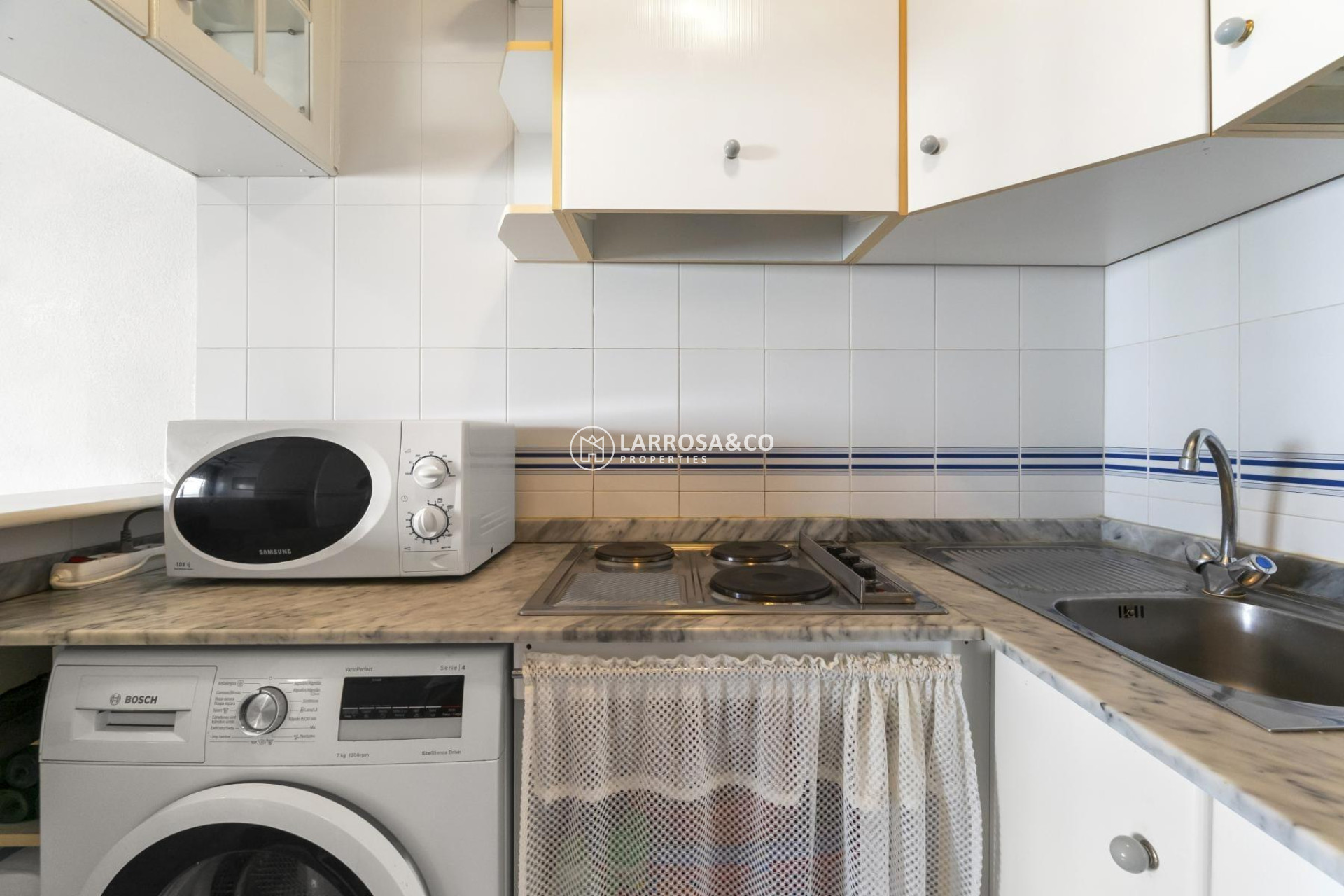 Resale - Semi-detached house - Torrevieja - Los Altos