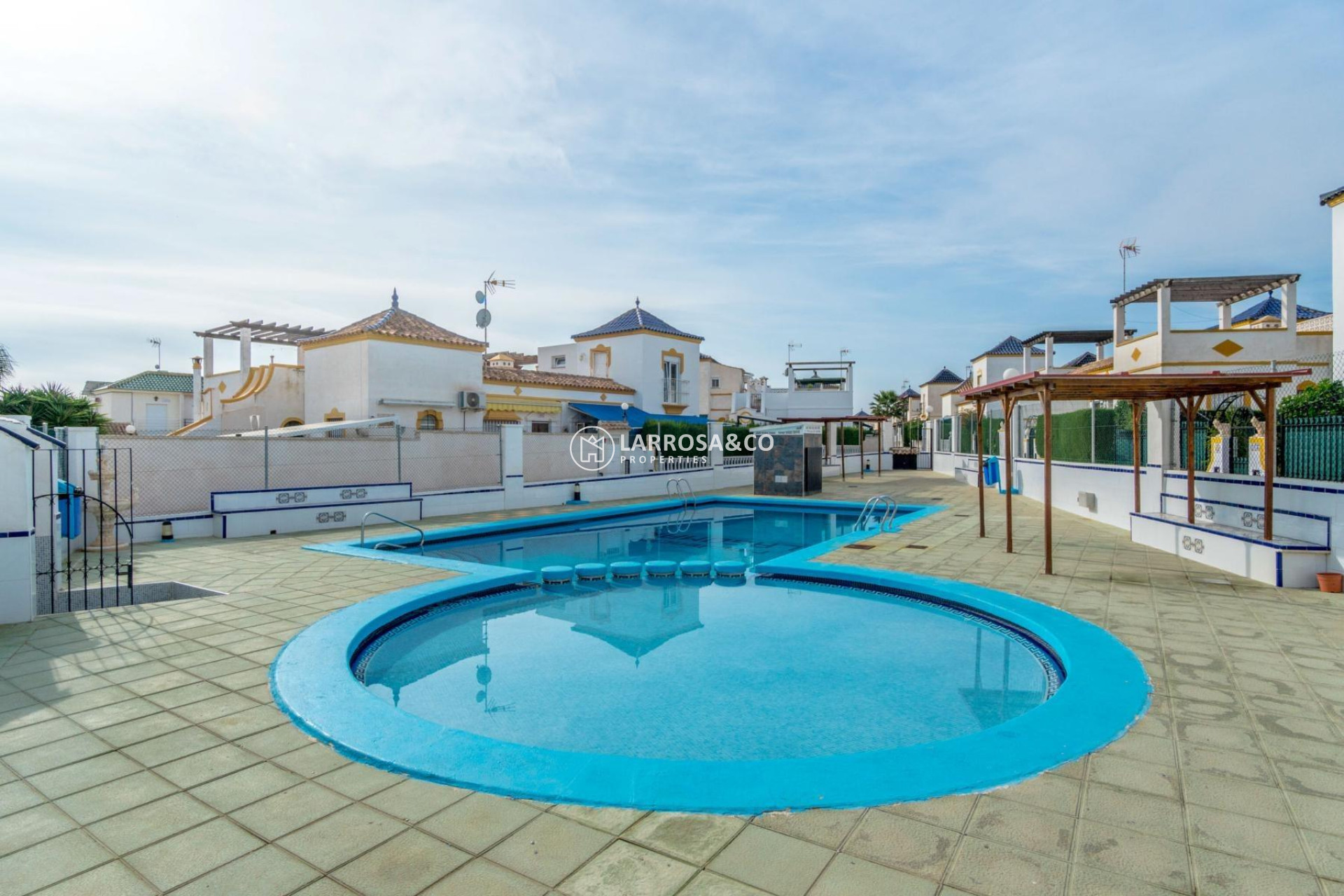 Resale - Semi-detached house - Torrevieja - Los Altos