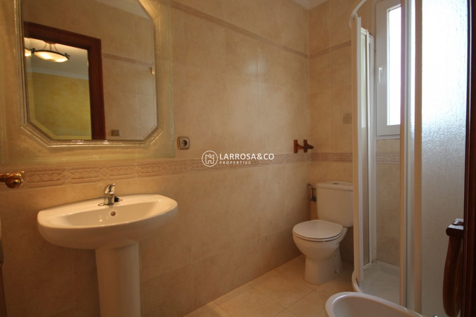 Resale - Semi-detached house - Torrevieja - Los Balcones