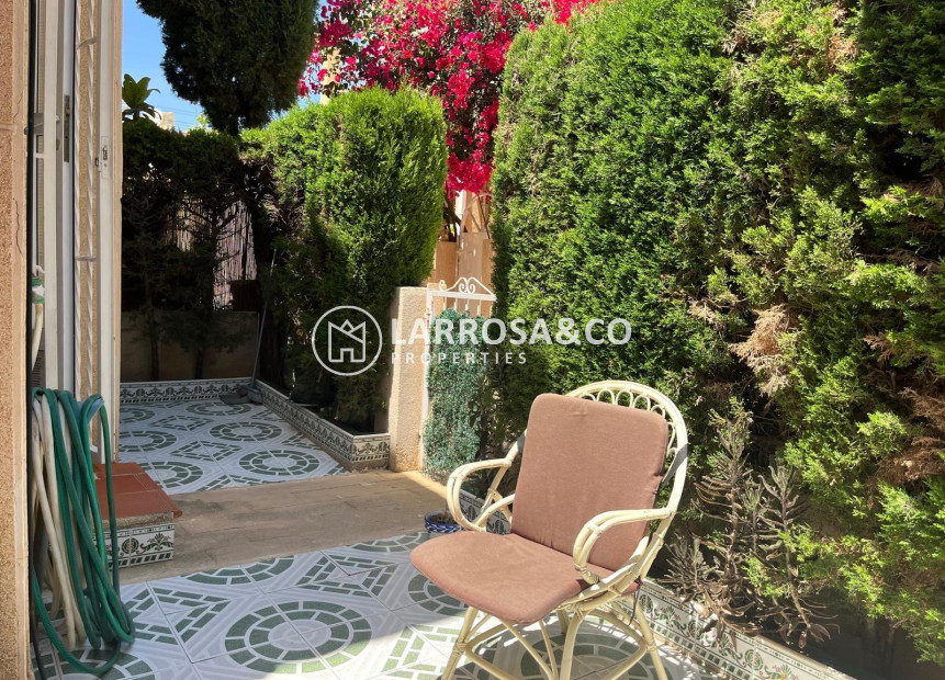 Resale - Semi-detached house - Torrevieja - Los Frutales