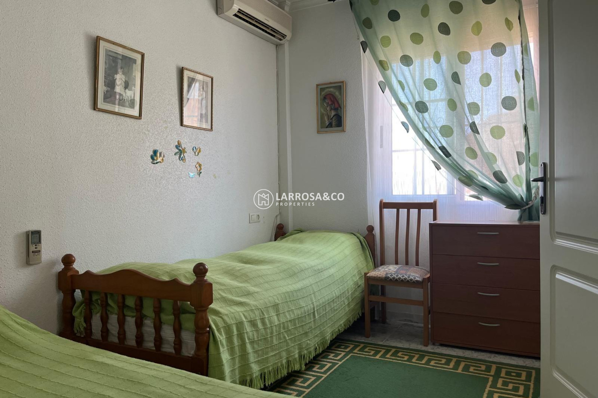 Resale - Semi-detached house - Torrevieja - Los Frutales