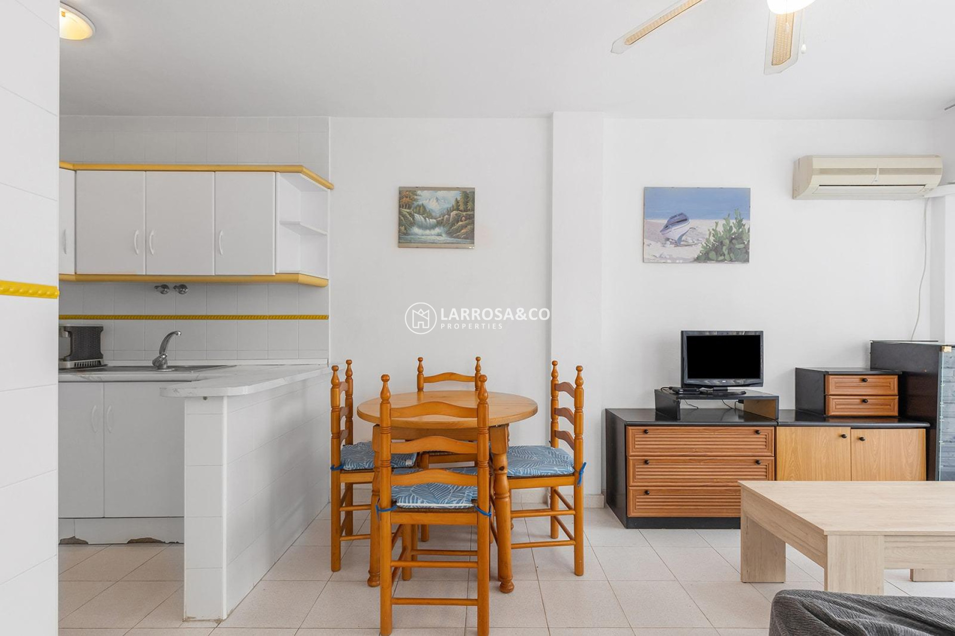 Resale - Semi-detached house - Torrevieja - Los Frutales