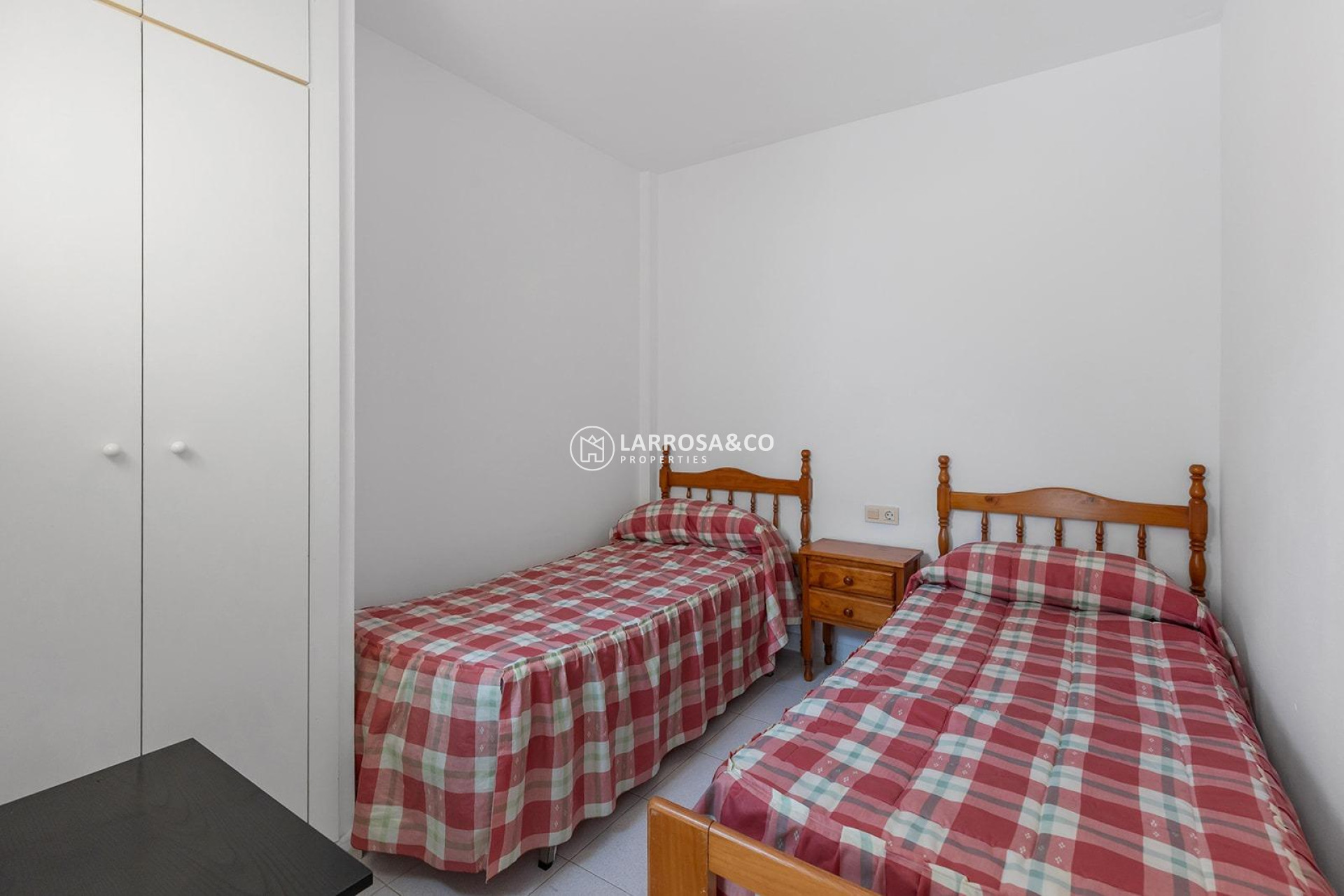 Resale - Semi-detached house - Torrevieja - Los Frutales