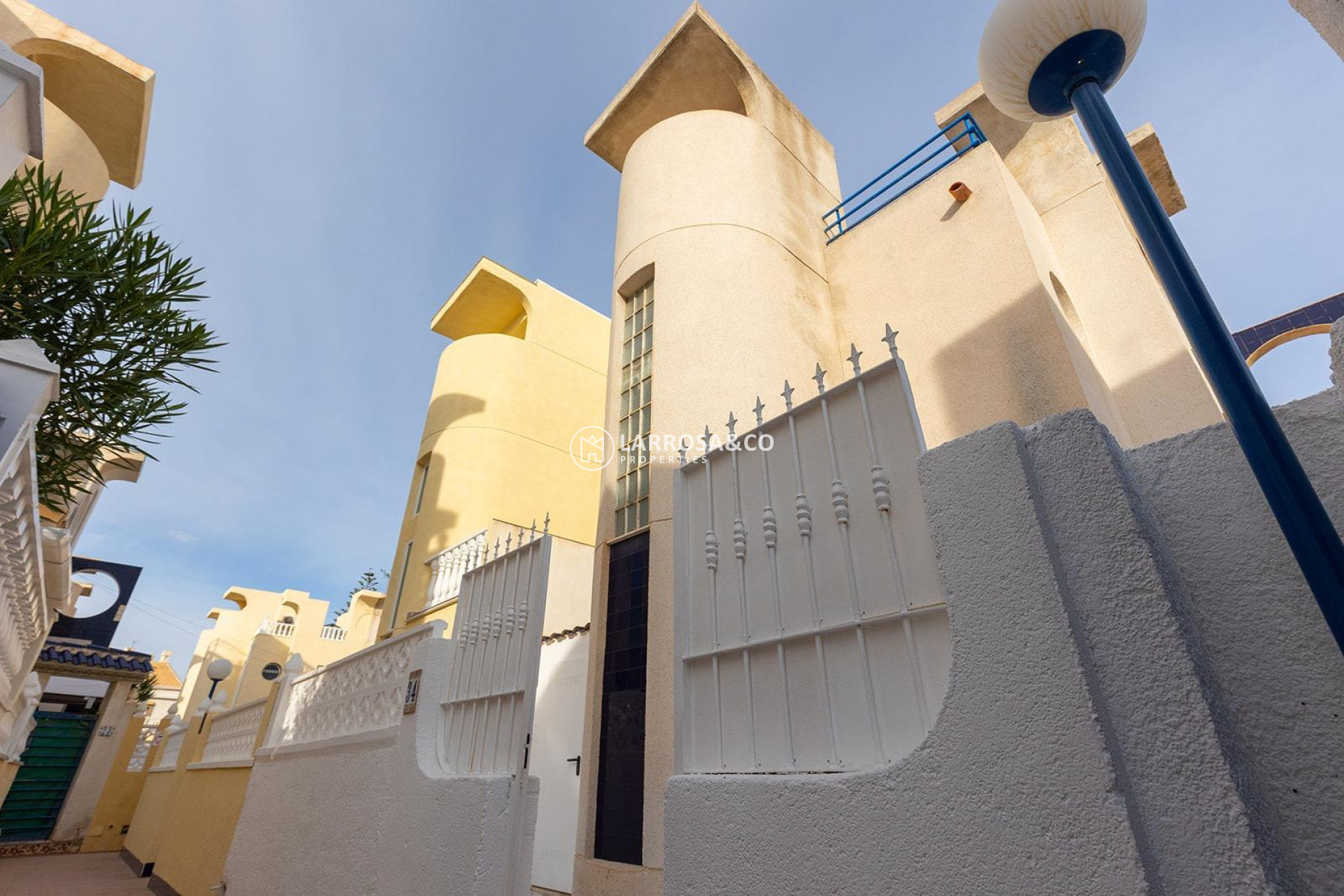 Resale - Semi-detached house - Torrevieja - Los Frutales