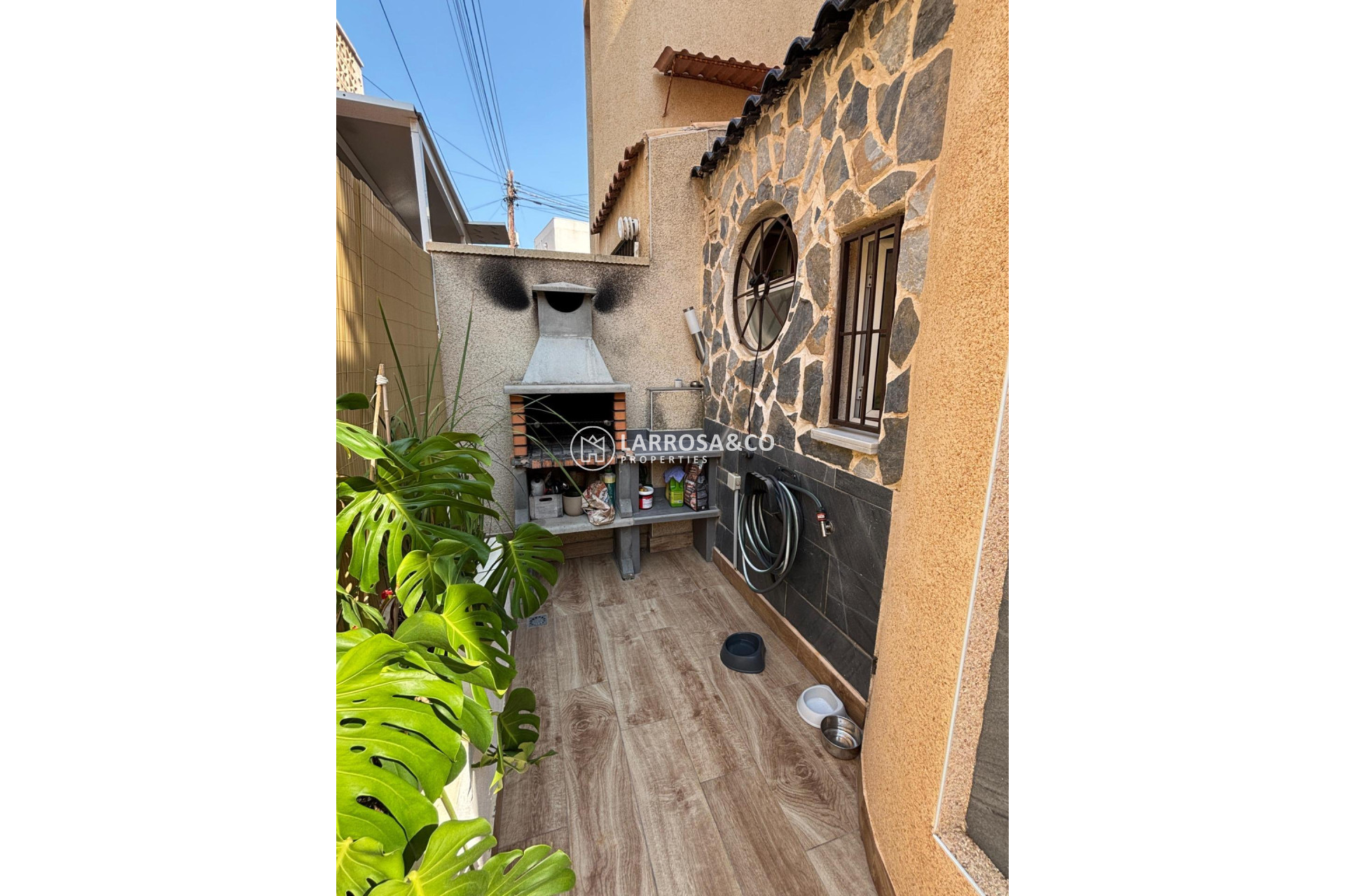 Resale - Semi-detached house - Torrevieja - Los Locos Beach