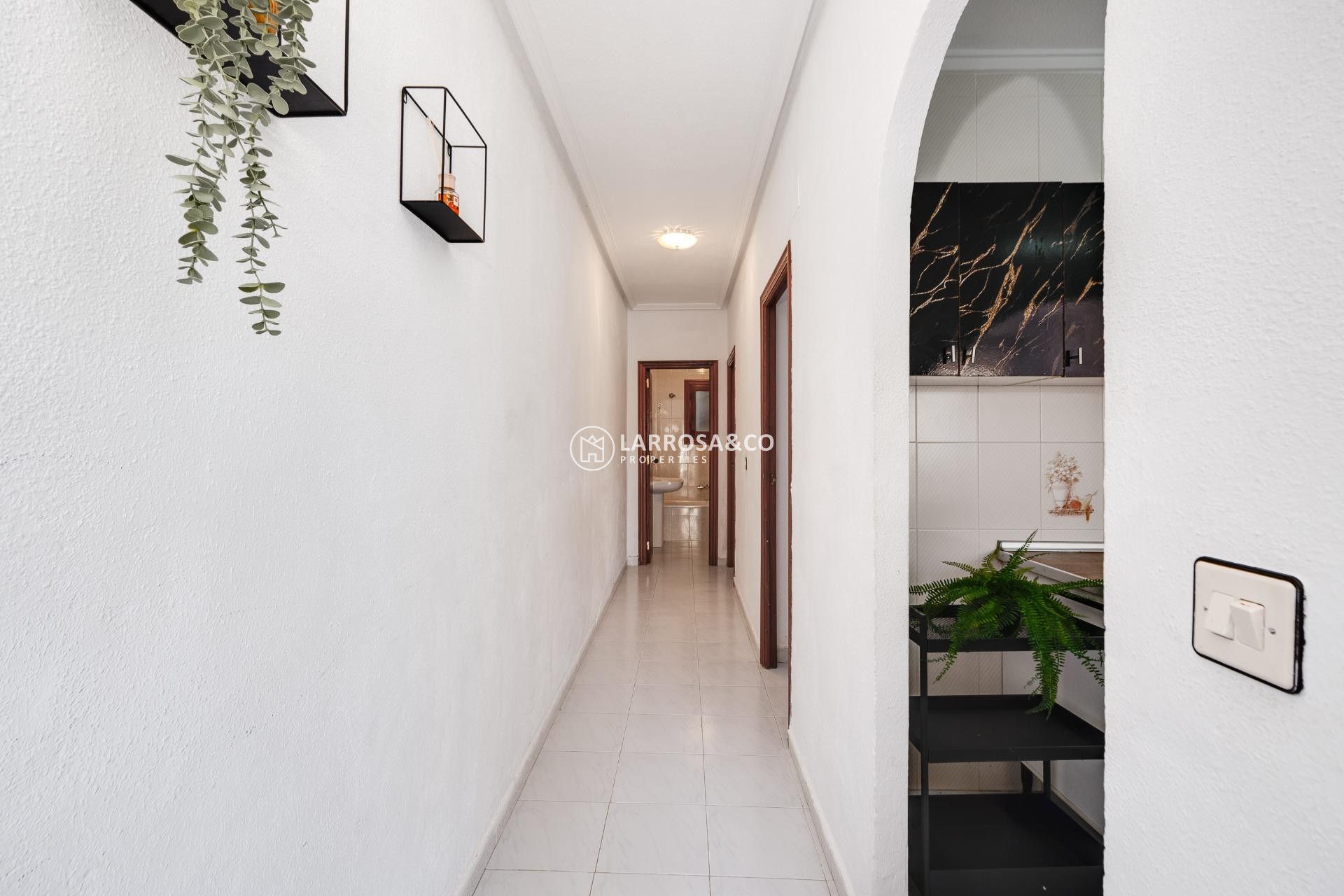 Resale - Semi-detached house - Torrevieja - Nueva Torrevieja