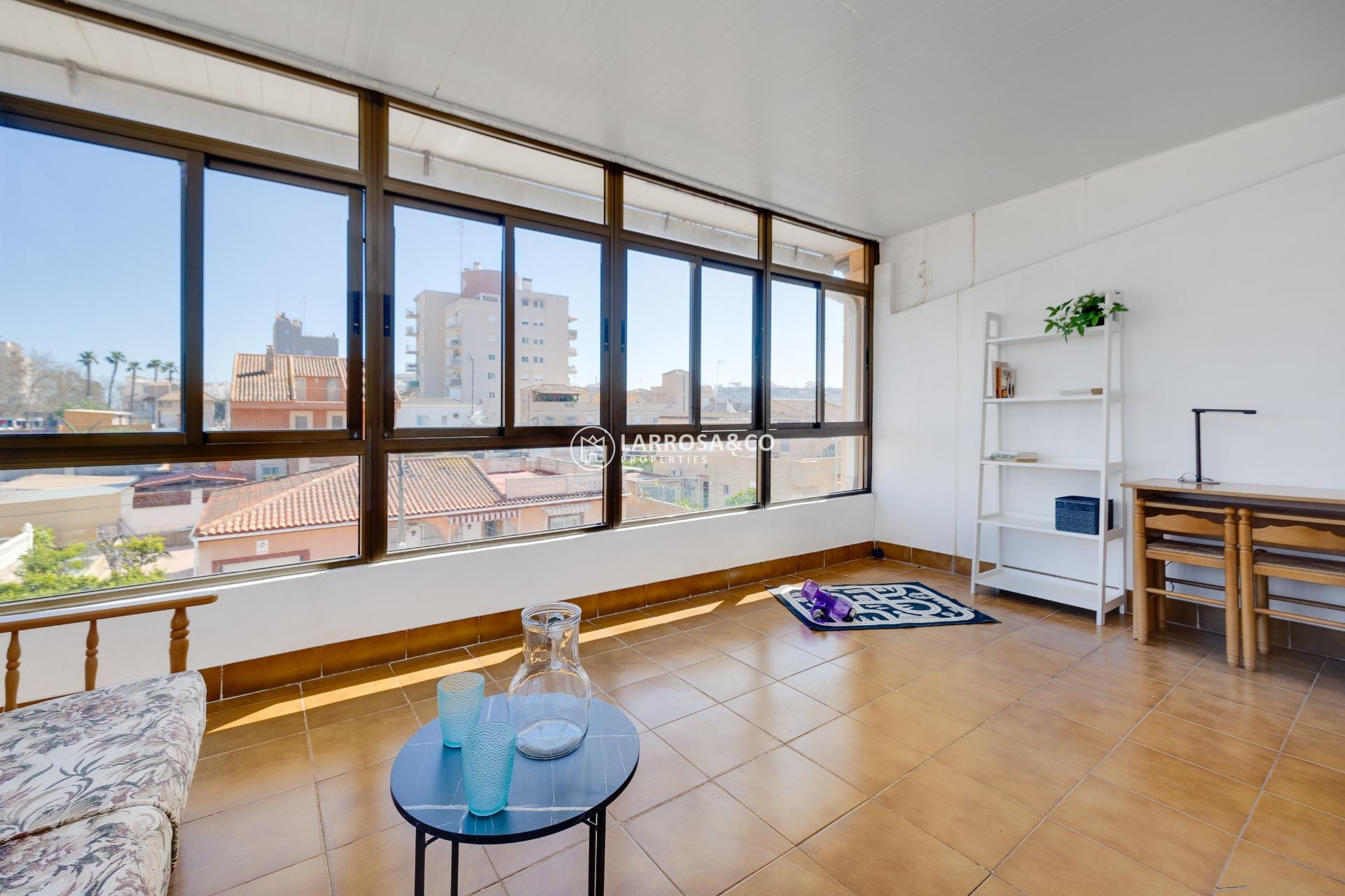 Resale - Semi-detached house - Torrevieja - Nueva Torrevieja