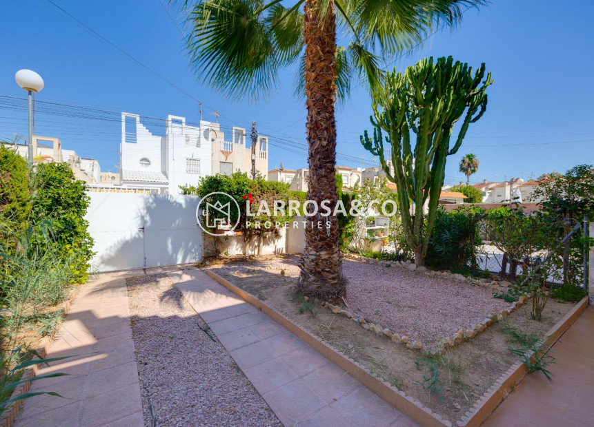Resale - Semi-detached house - Torrevieja - Paraje natural